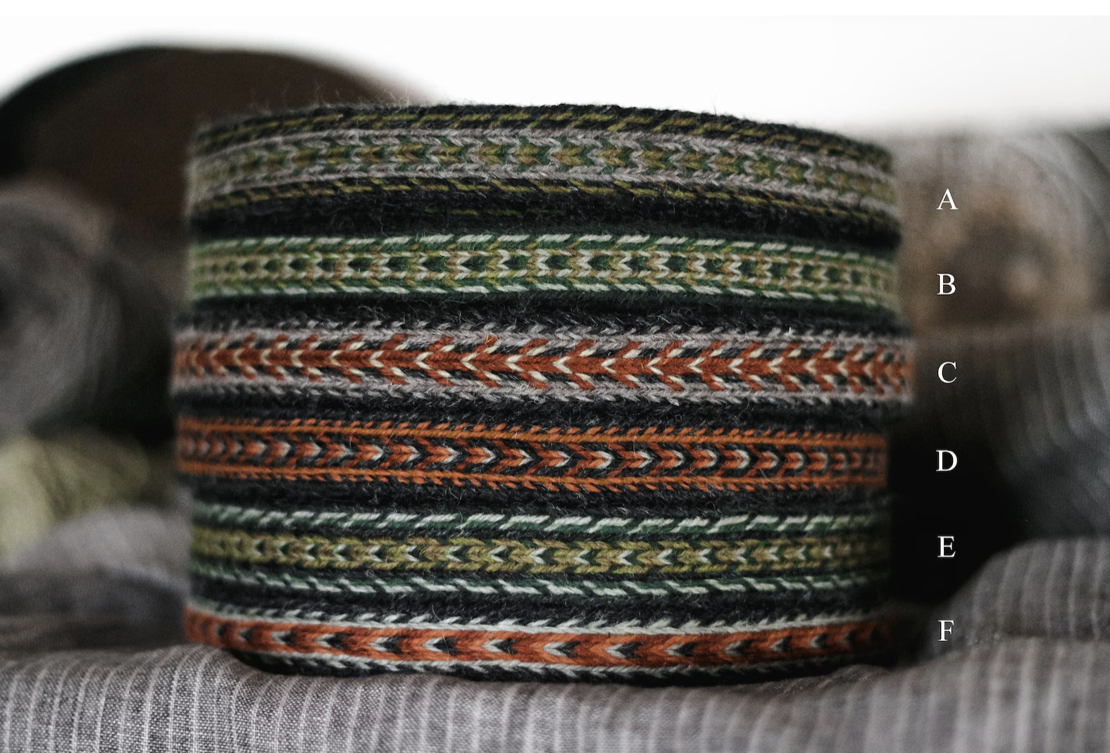 Woven band 38 / Width 2 cm