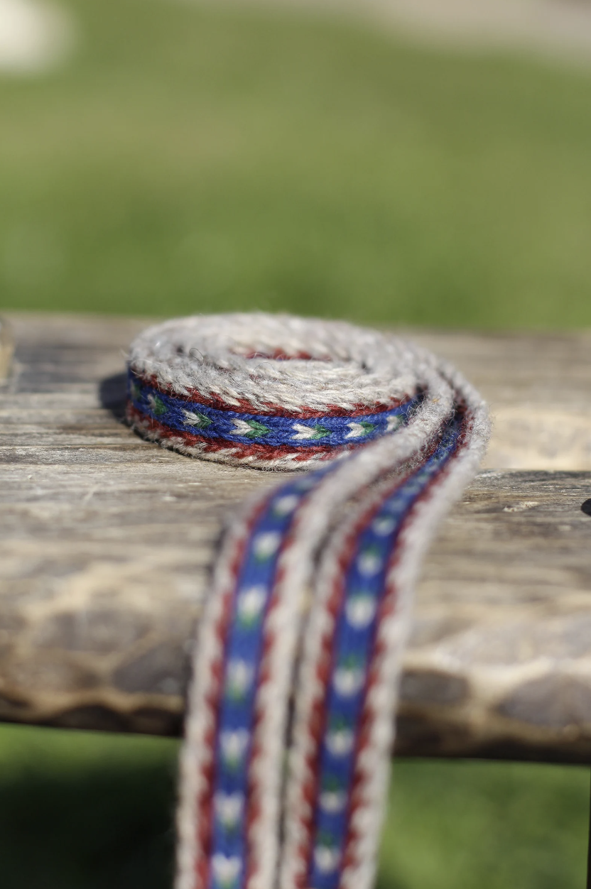 Woven band 33 / Width 1 cm