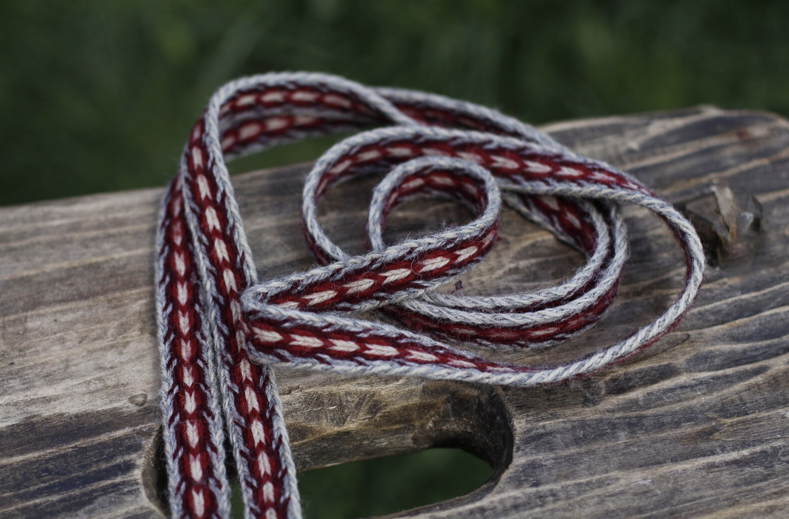 Woven band 31 / Width 1,5 cm