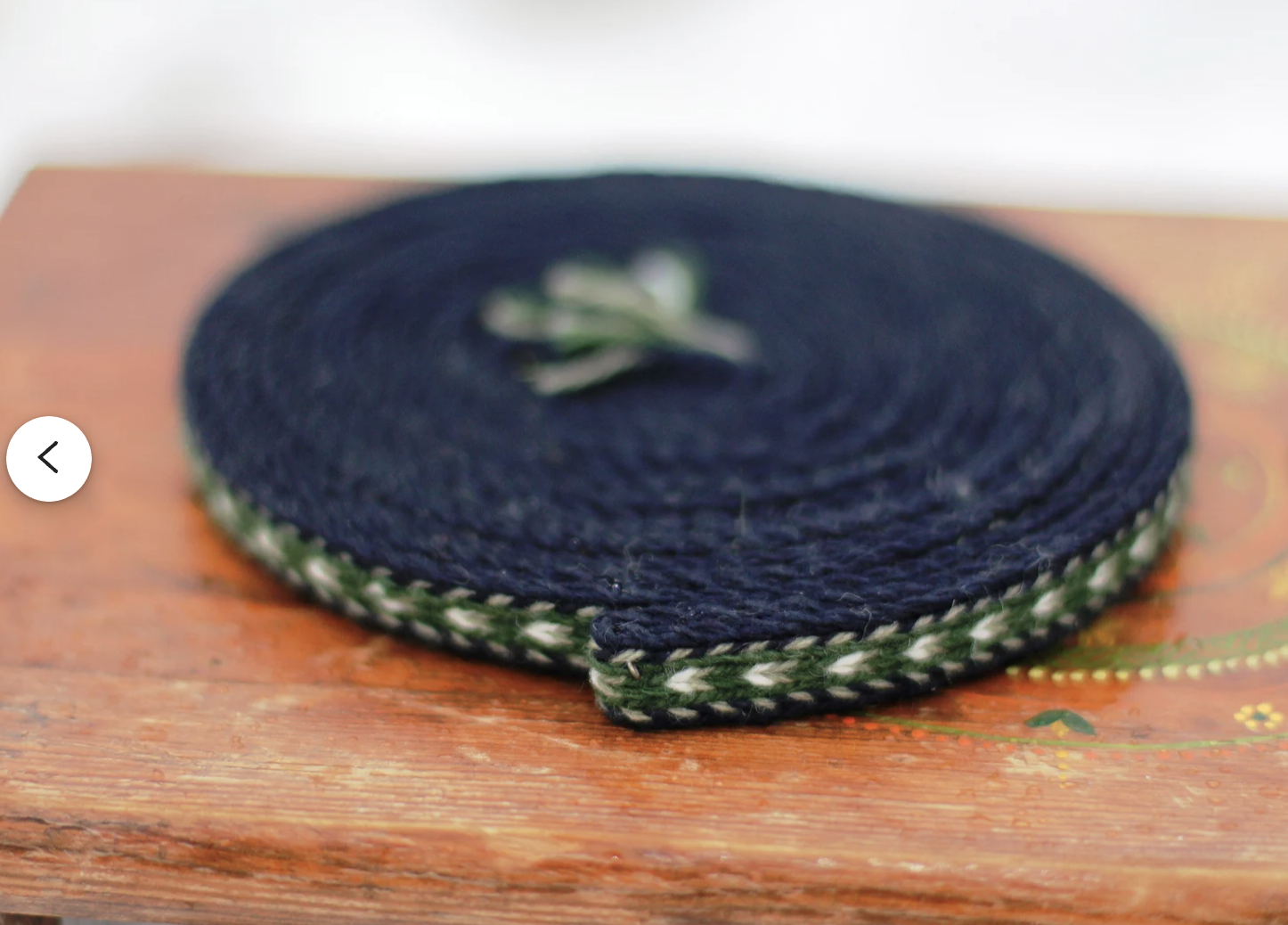Woven band 25 / Width 1 cm