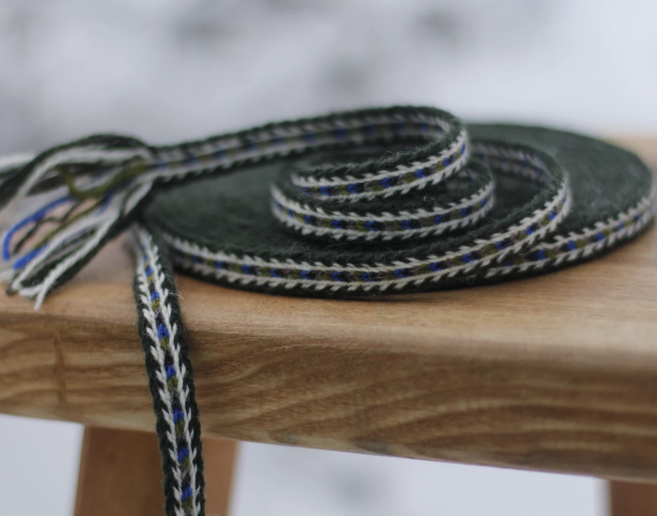 Woven band 23 / Width 1 cm