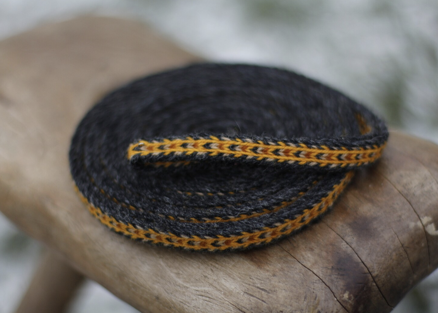 Woven band 22 / Width 1 cm