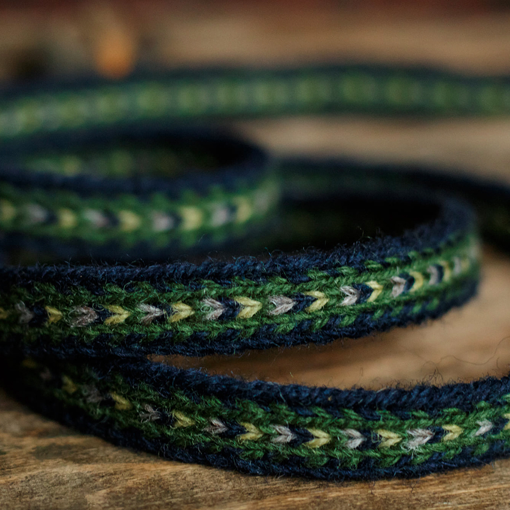 Woven band 21 / Width 1 cm