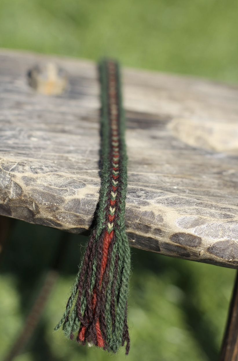 Woven band 18 / Width 1 cm