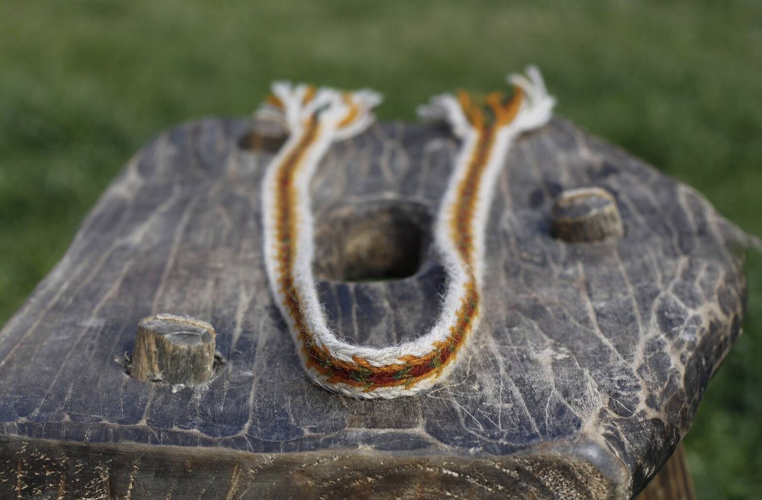 Woven band 10 / Width 1 cm