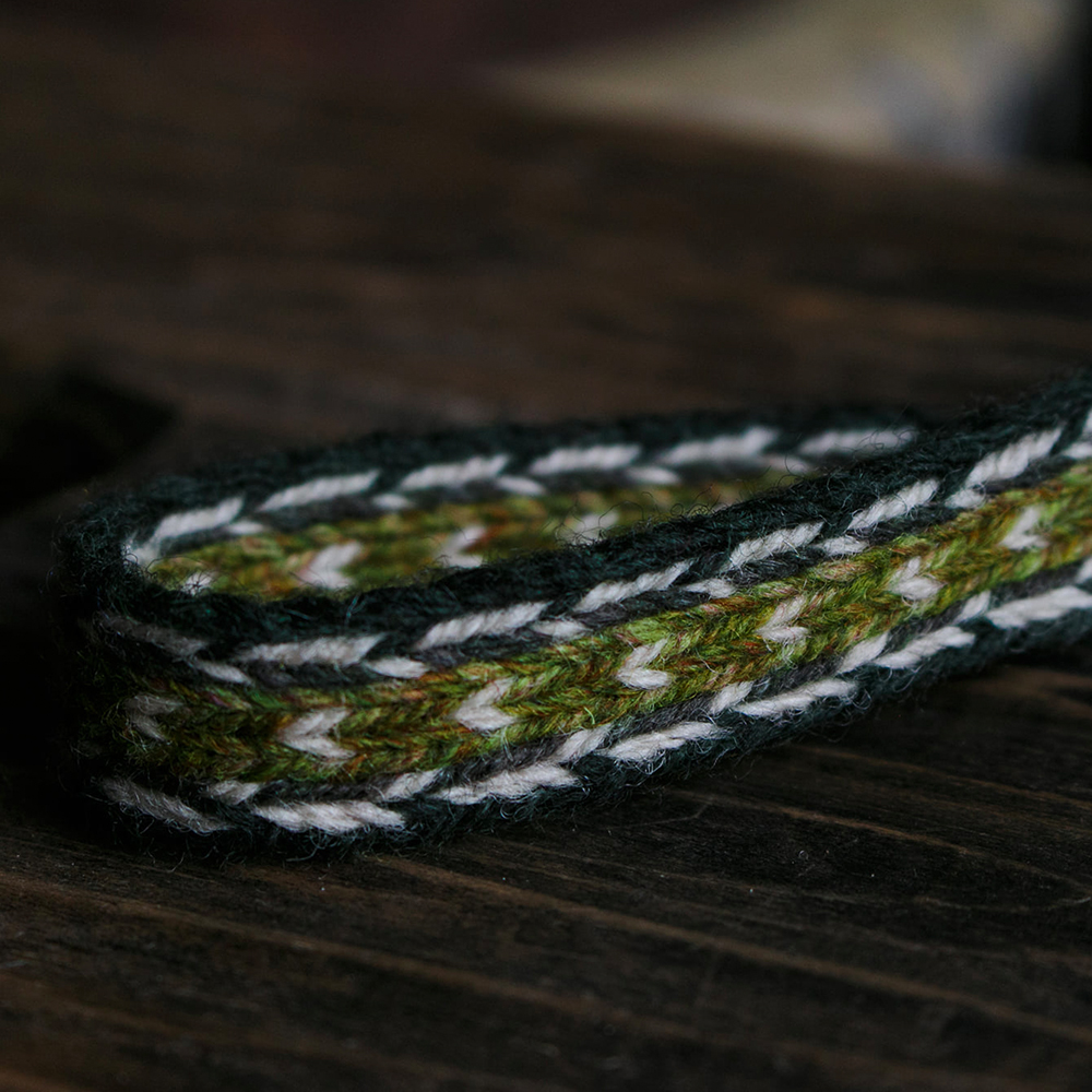 Woven band 8 / Width 1,5 cm