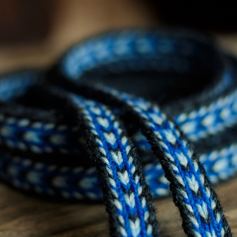 Woven band 7 / Width 1 cm