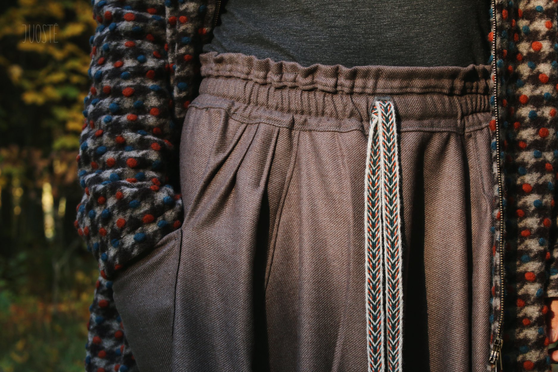 Woolen skirt pants