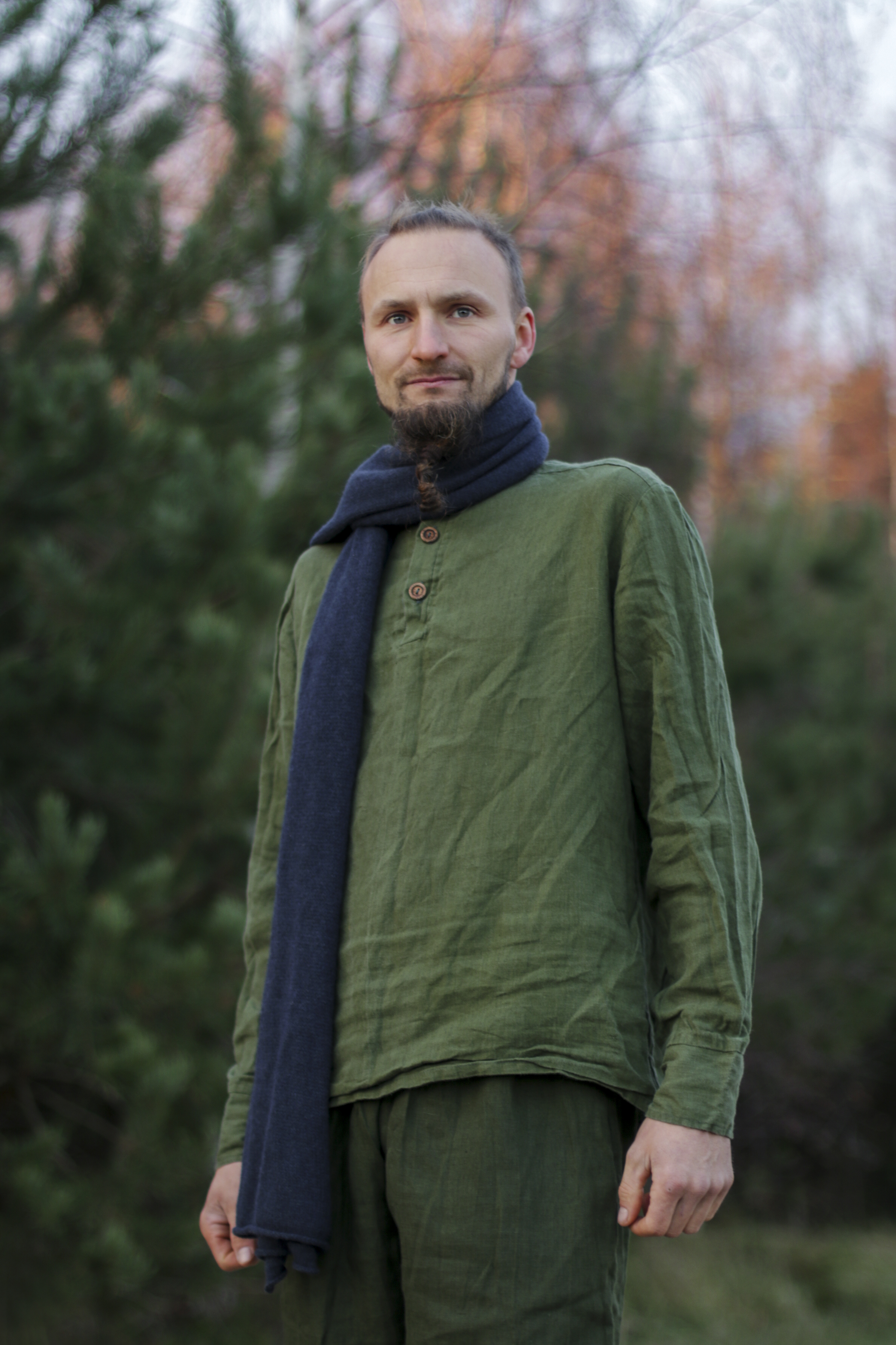 Classic men's linen shirt