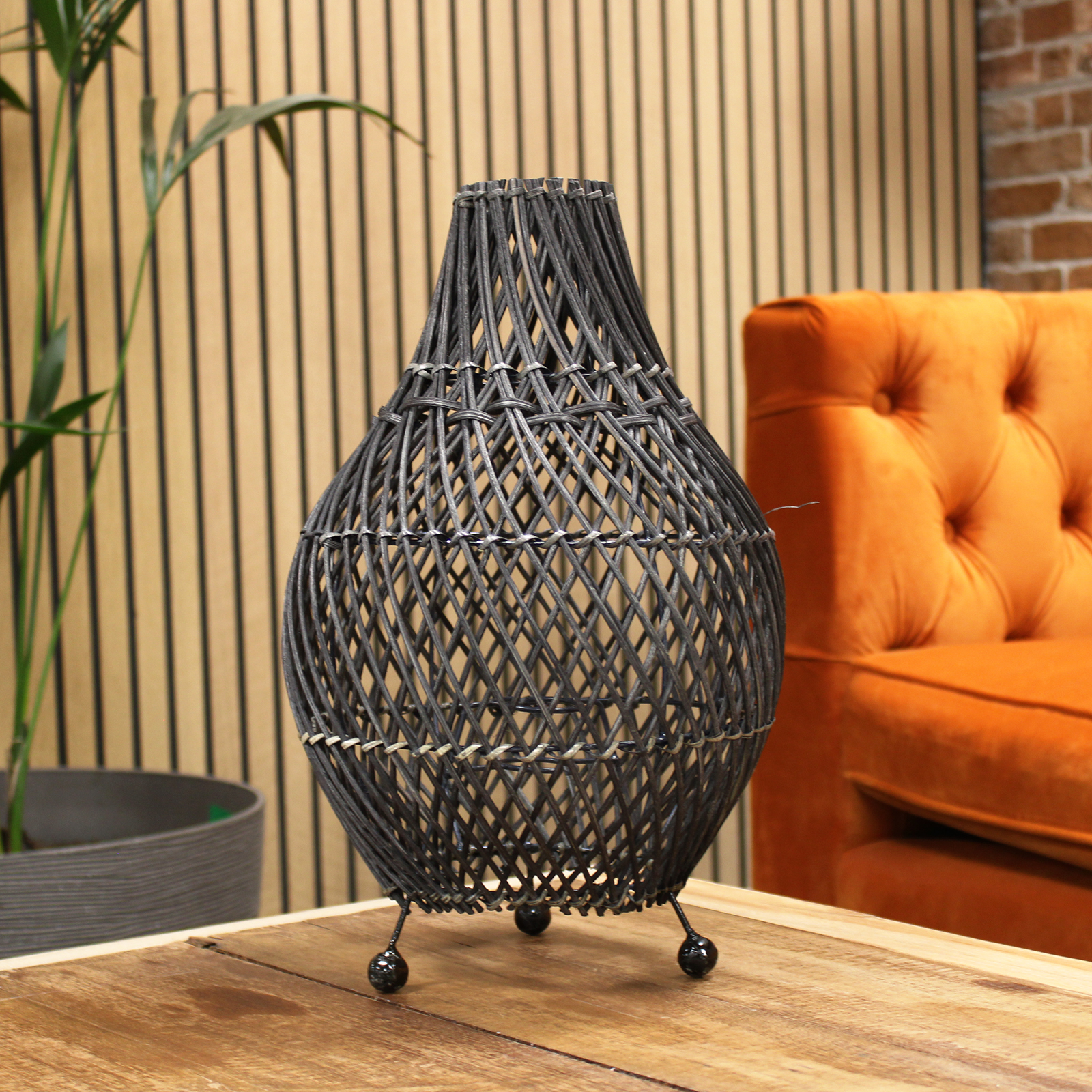 Lampe à poser en rotin - Noir