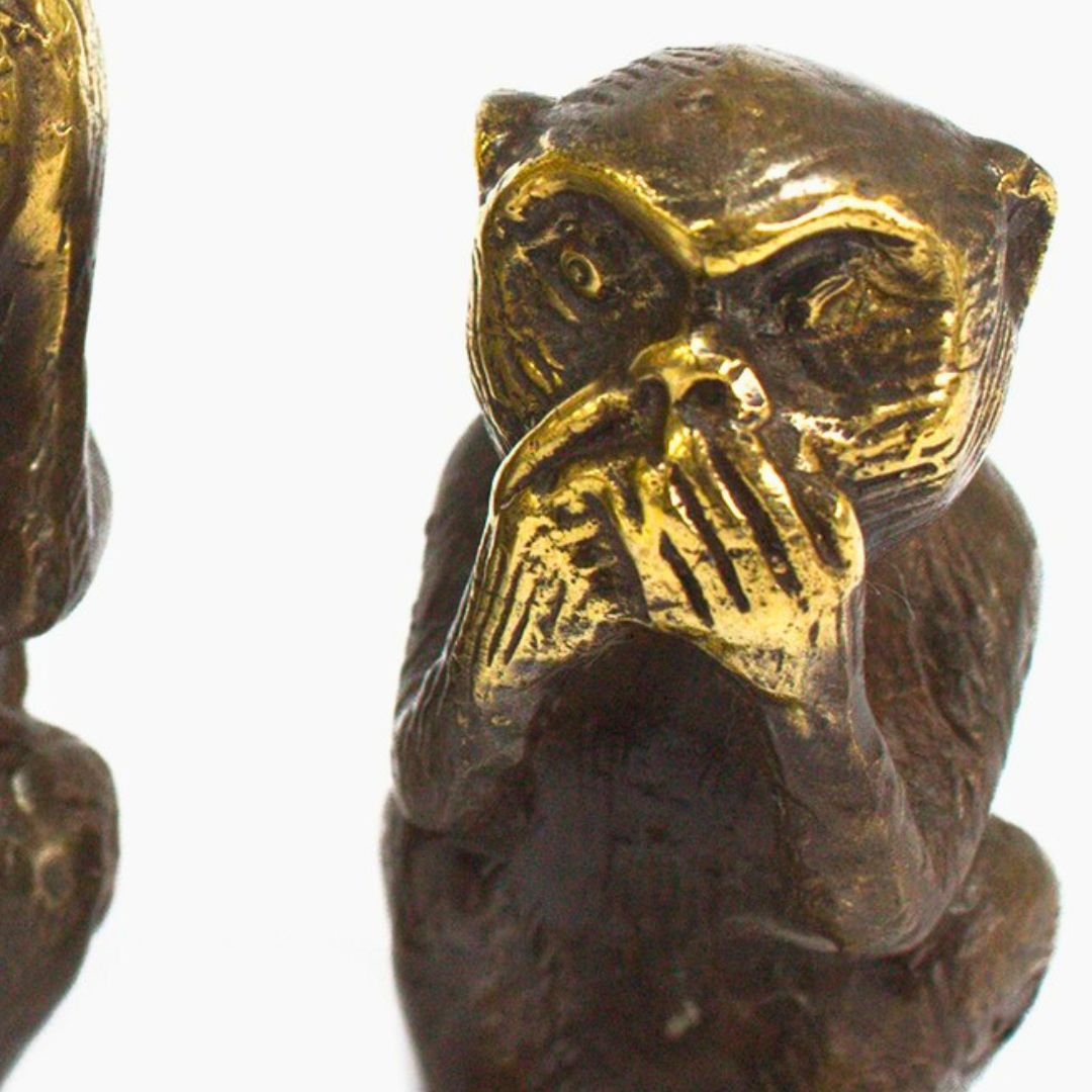 3 Statues singes « Ne voyez pas , n'entendez pas, ne dites pas le mal »