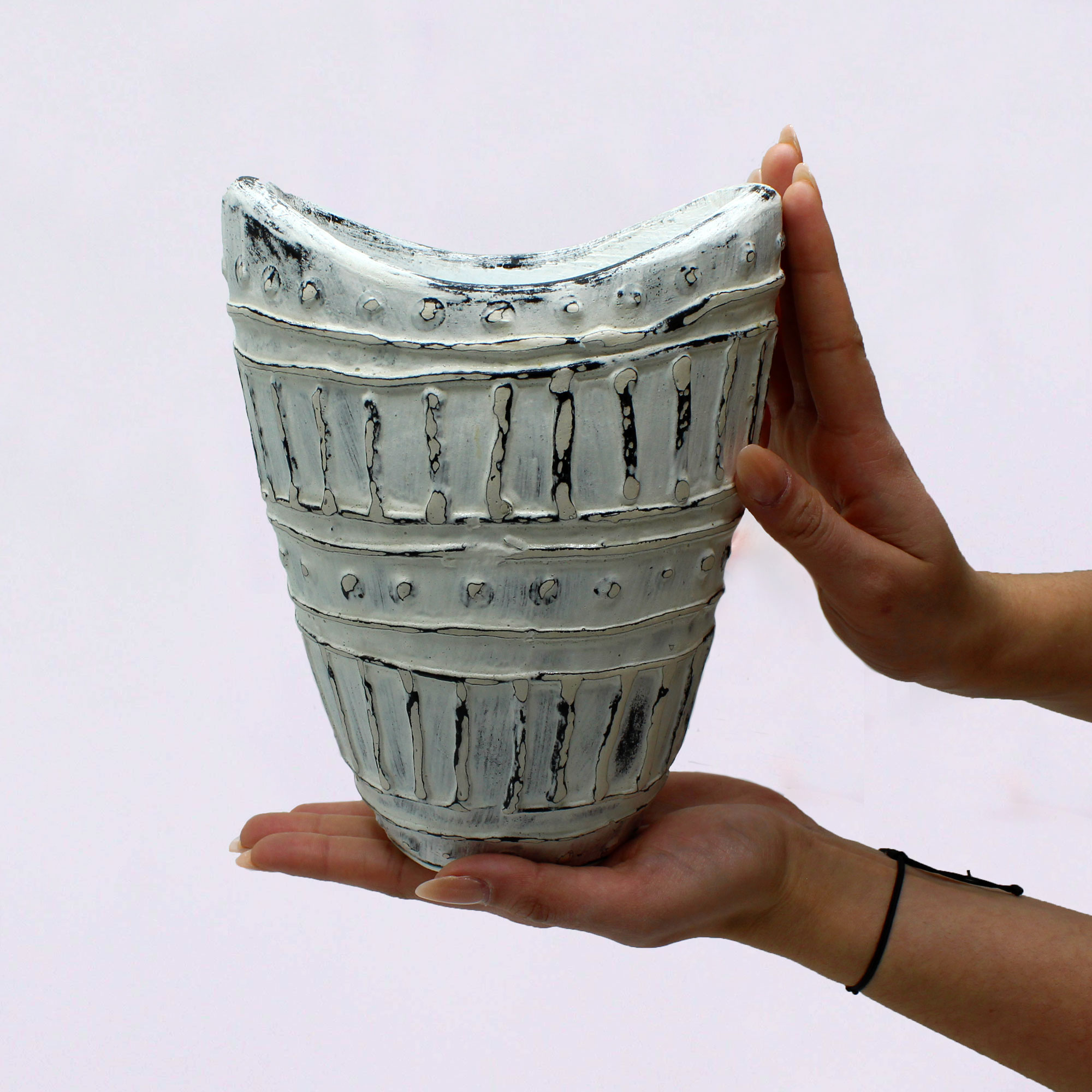  Vase ARMOR - Terre cuite de couleur crème