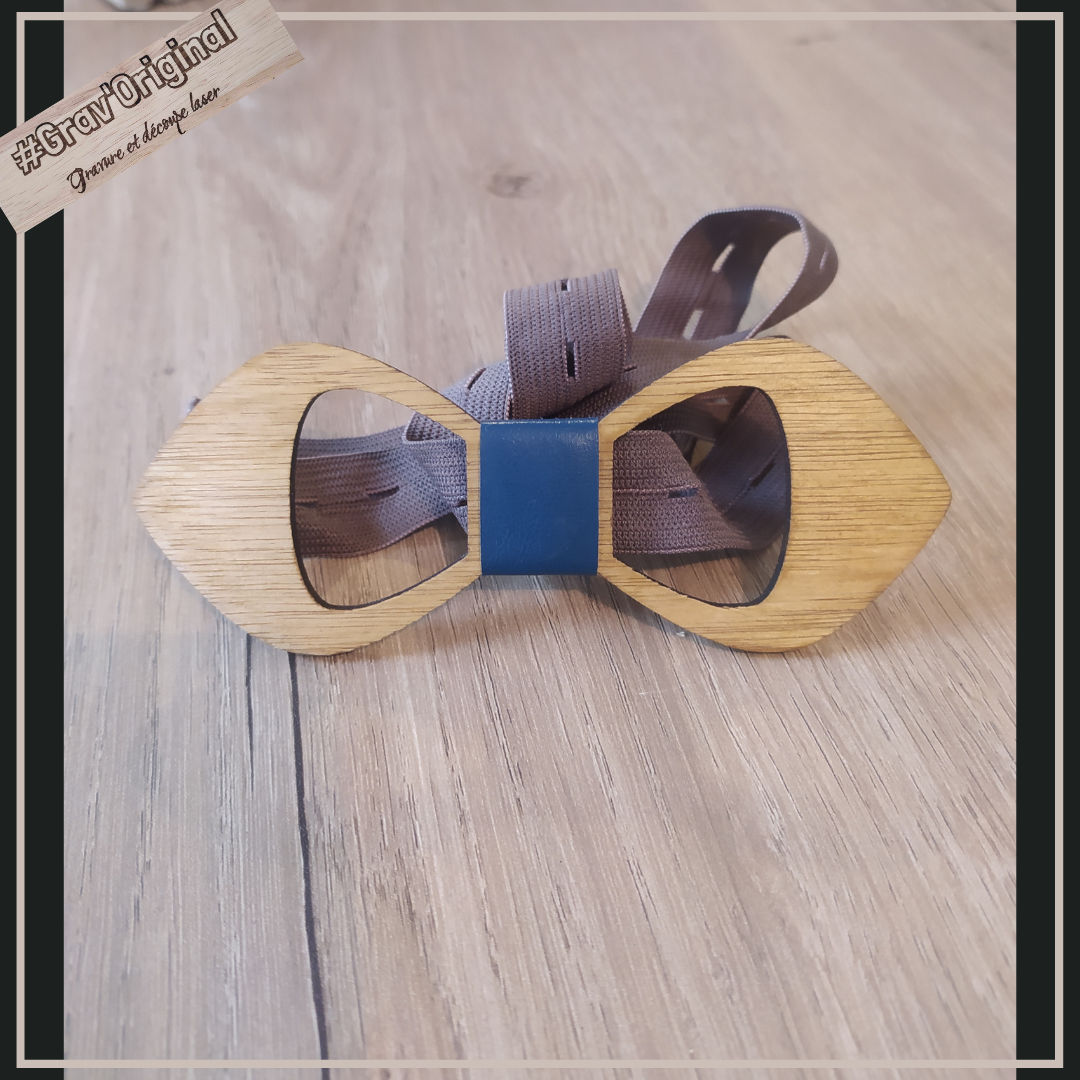 Noeud papillon en bois 1