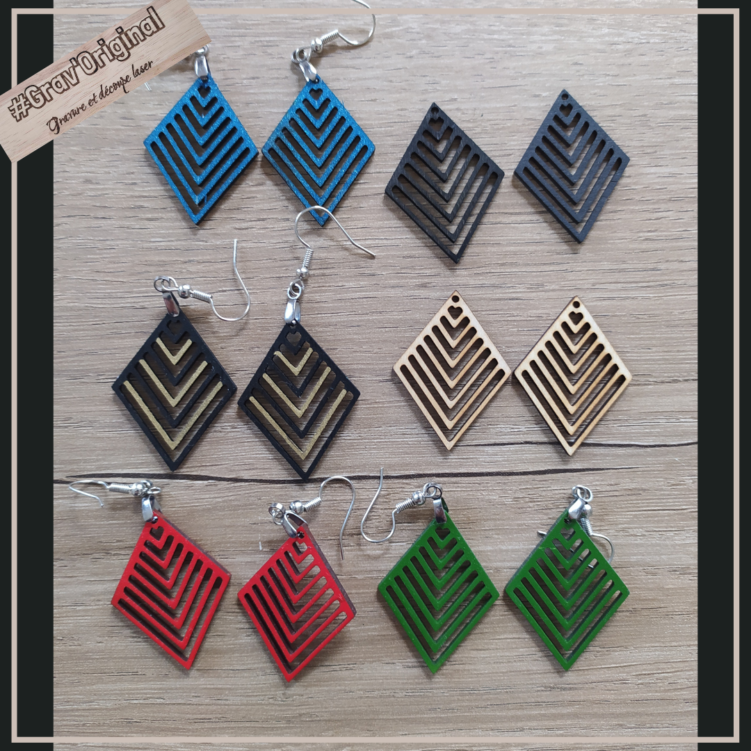 Boucle d'oreille en bois #9 - fabrication artisanale faite en France