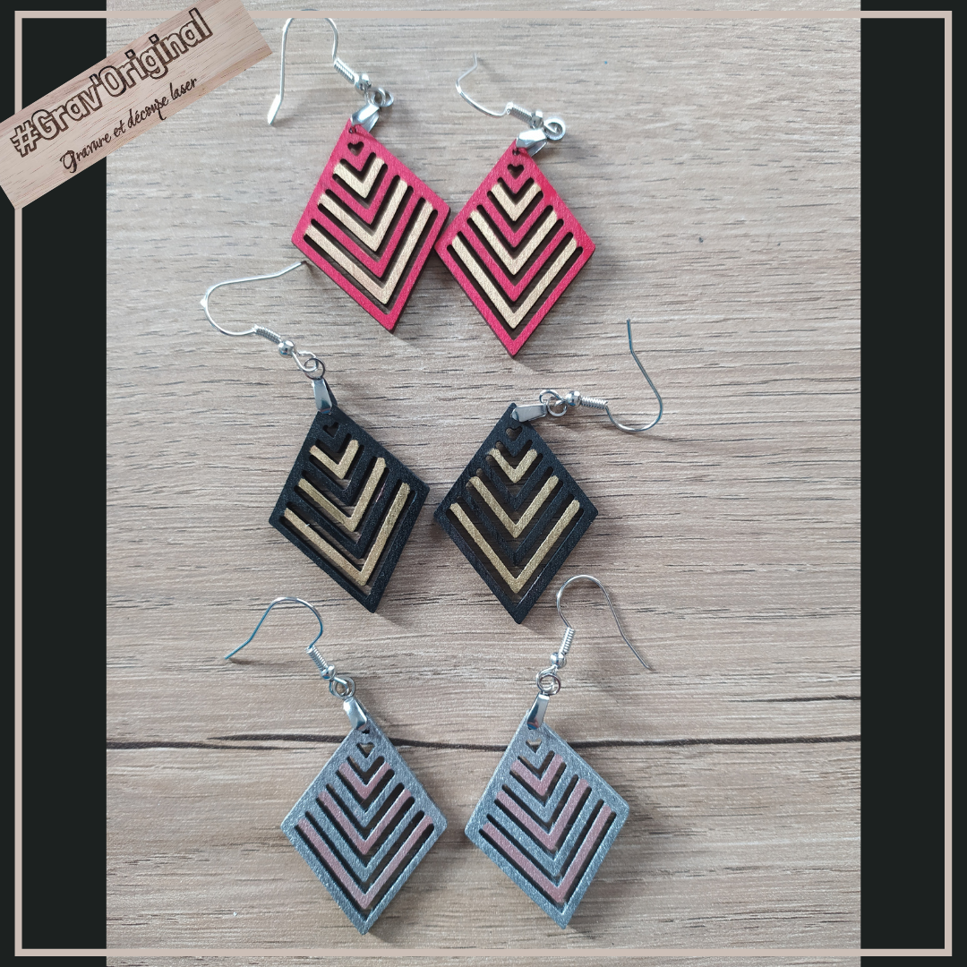 Boucle d'oreille en bois #9 - fabrication artisanale faite en France