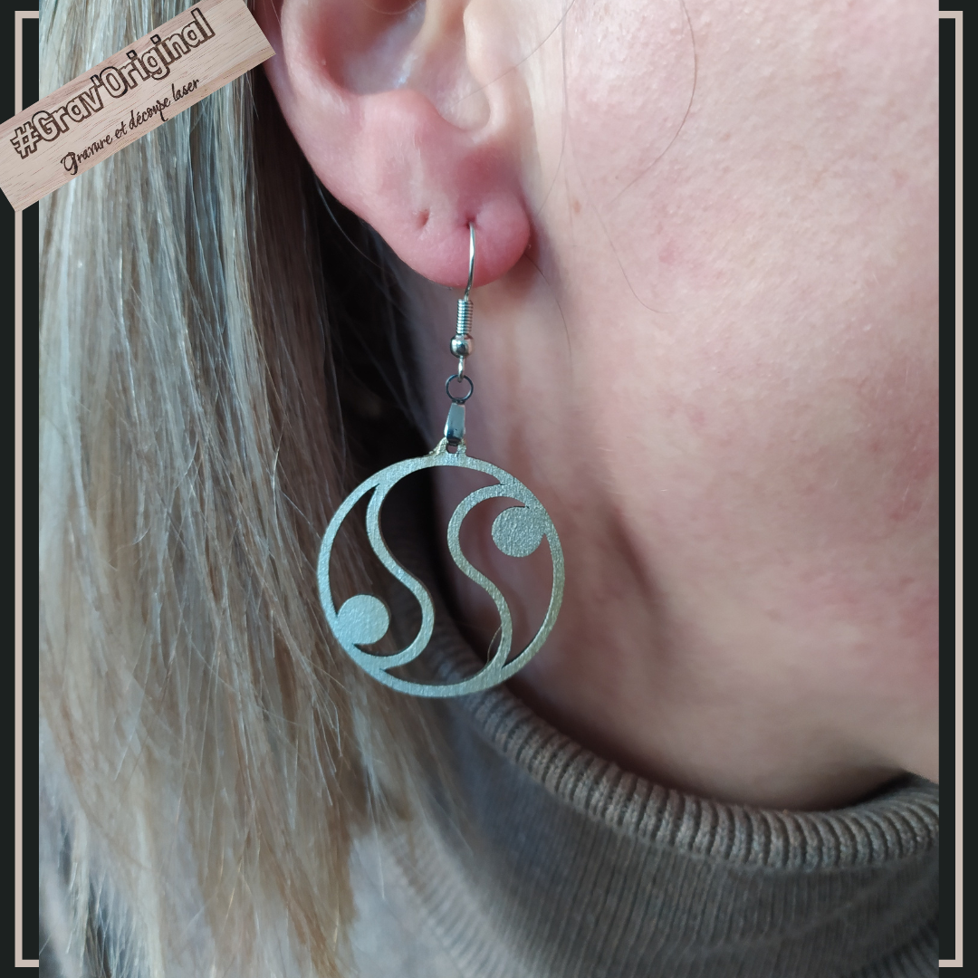 Boucles d'oreille en bois #16 - fabrication artisanale faite en France