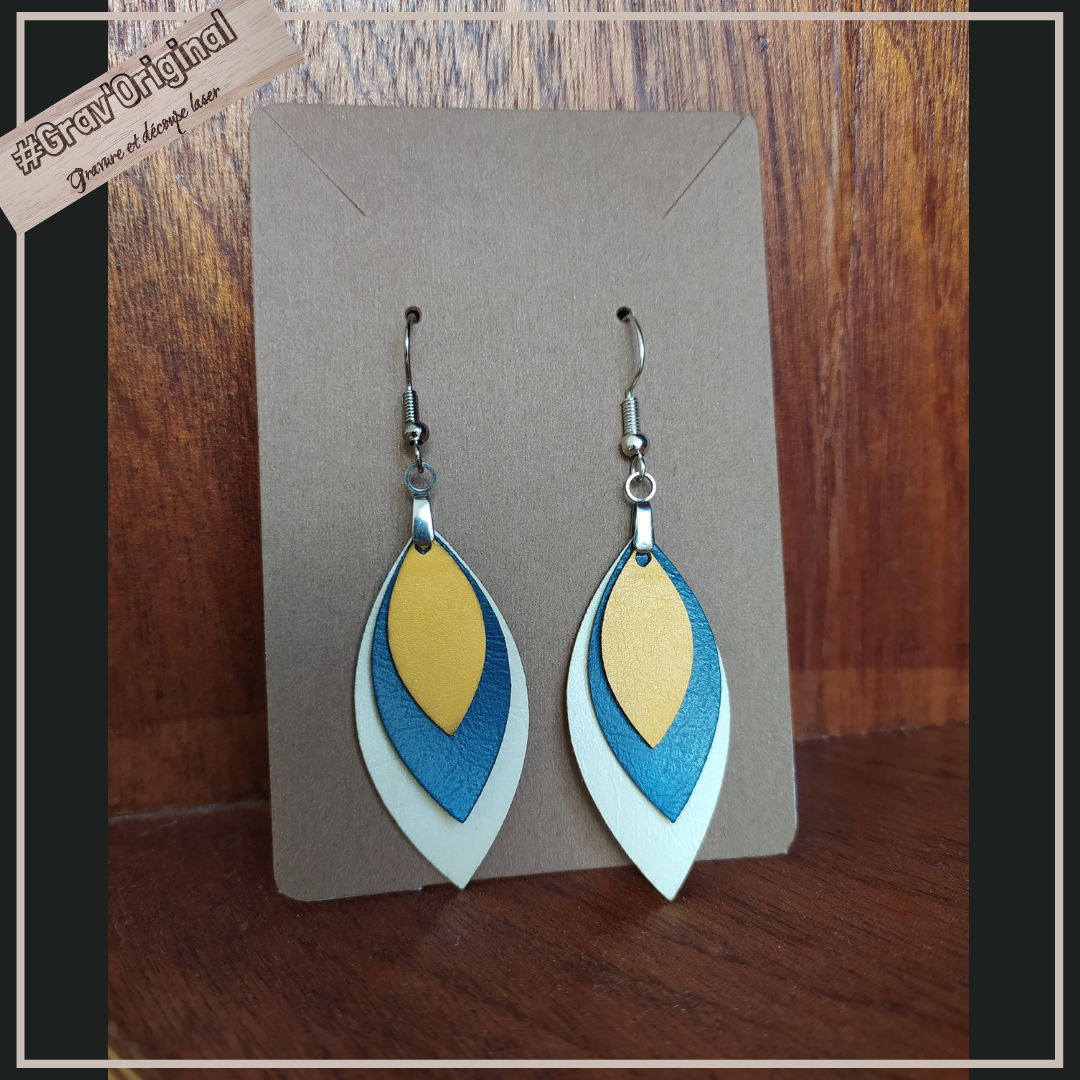 Boucles d'oreille en cuir (simili) #1 - super légères, fabrication artisanale faite en France