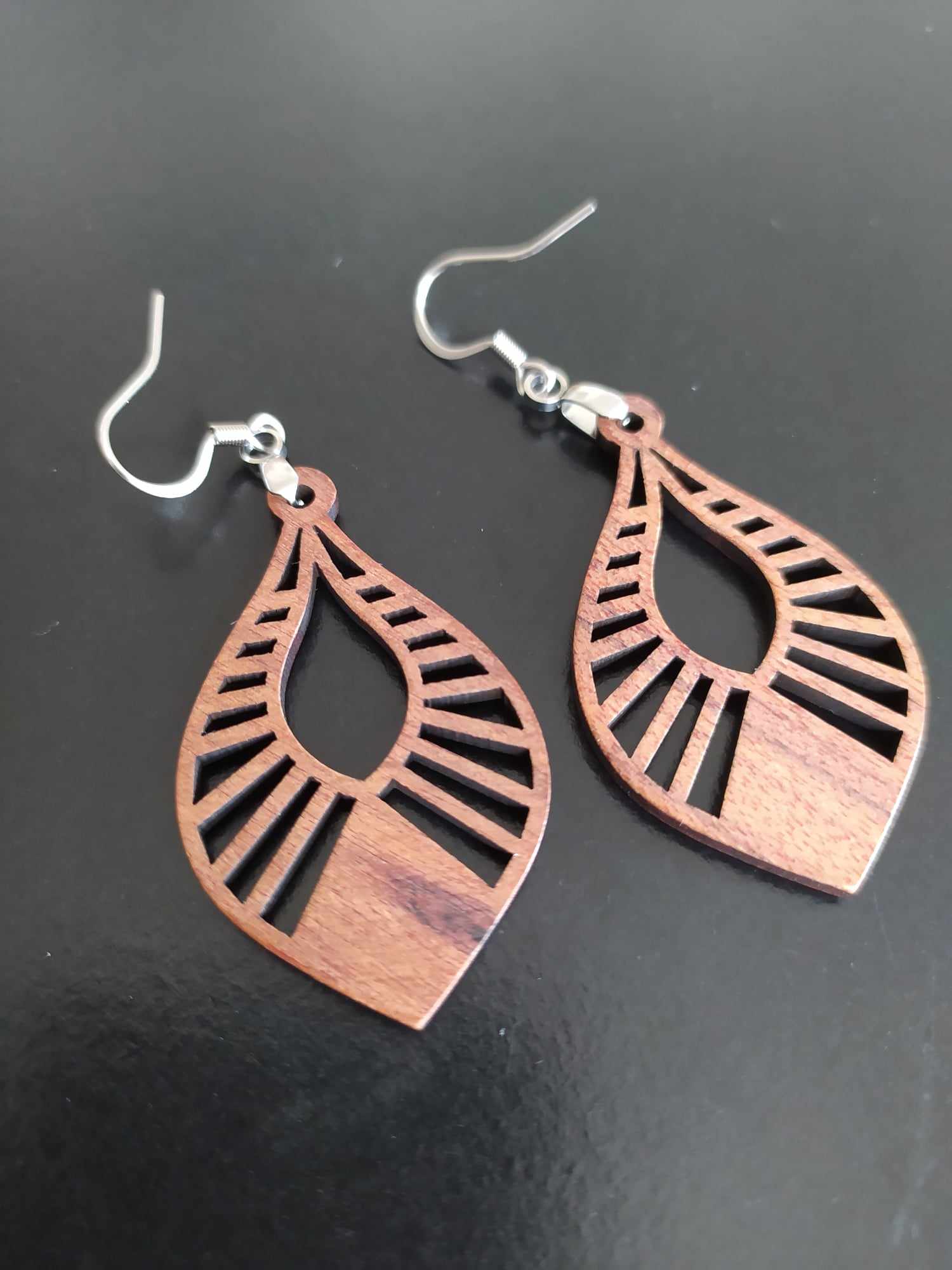 Boucles d'oreille en bois #26 - très légères - fabrication artisanale faite en France