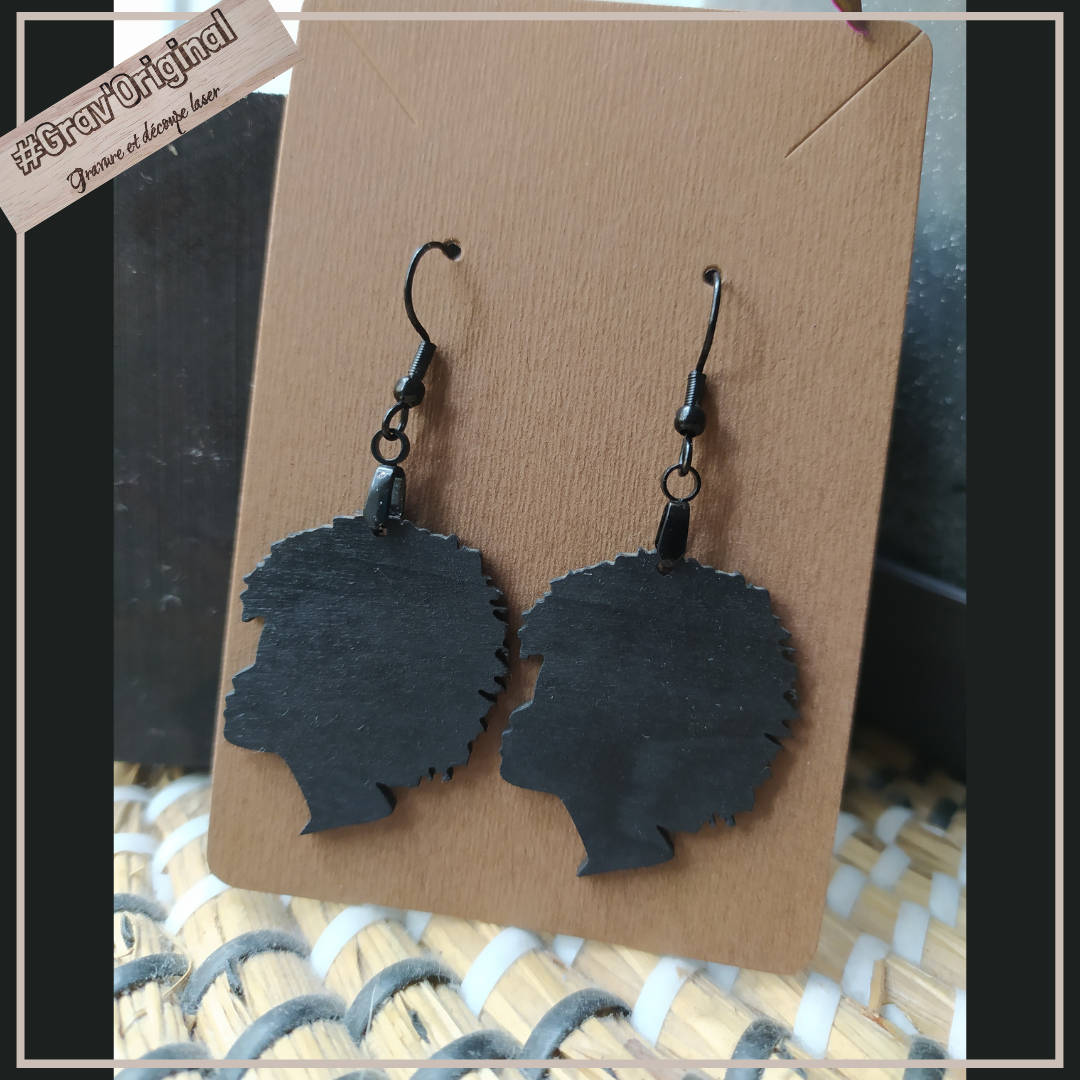 Boucle d'oreilles "black woman" #1 - en bois ultra légère