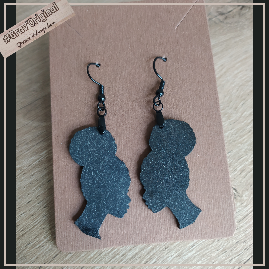 Boucle d'oreilles "black woman" #2 - en bois ultra légère
