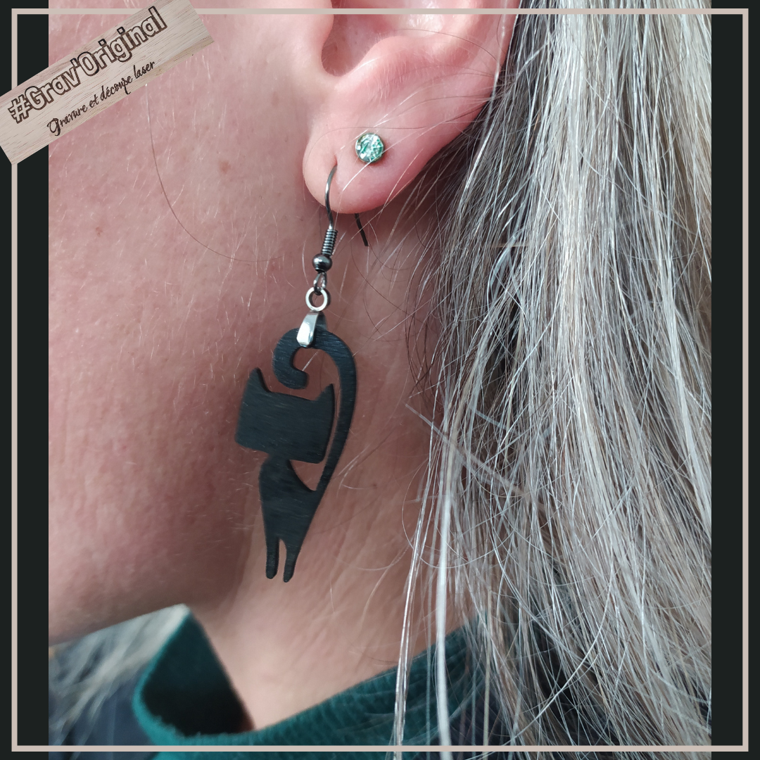 Boucles d'oreilles "chat" - en bois ultra légère 