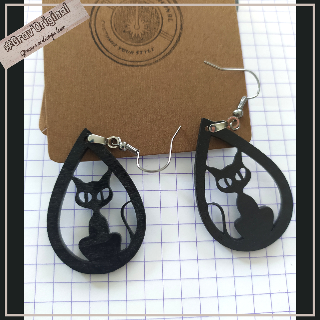 Boucles d'oreilles "chat" n°2 - en bois ultra légère 