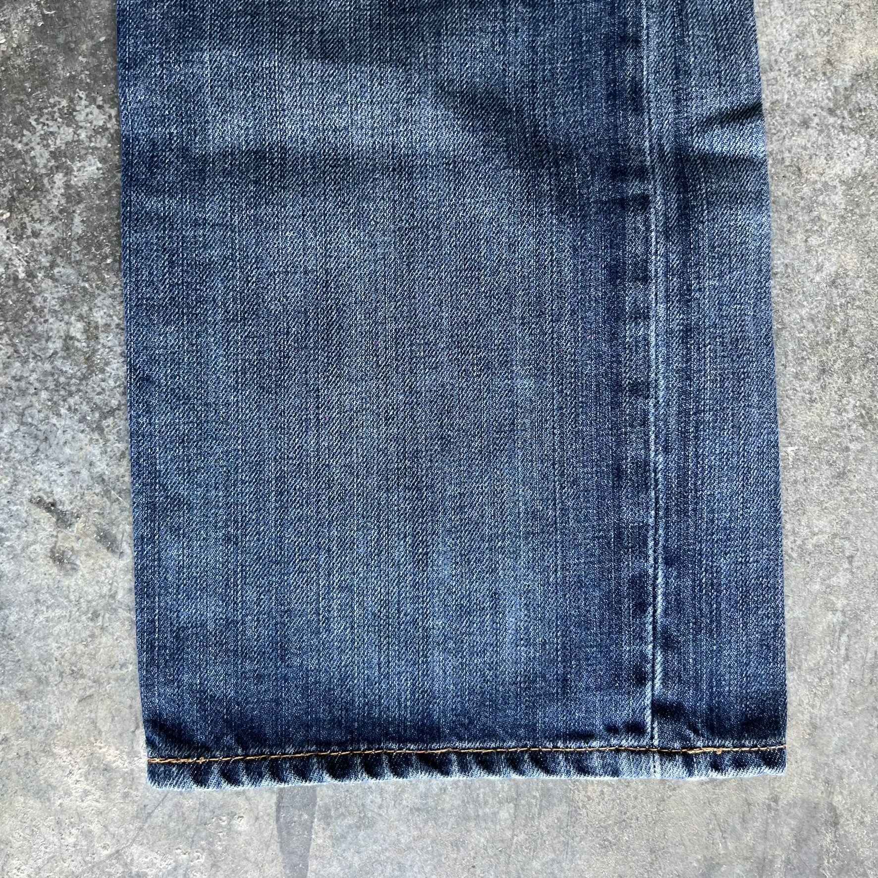 Levi's Jeans (W33)