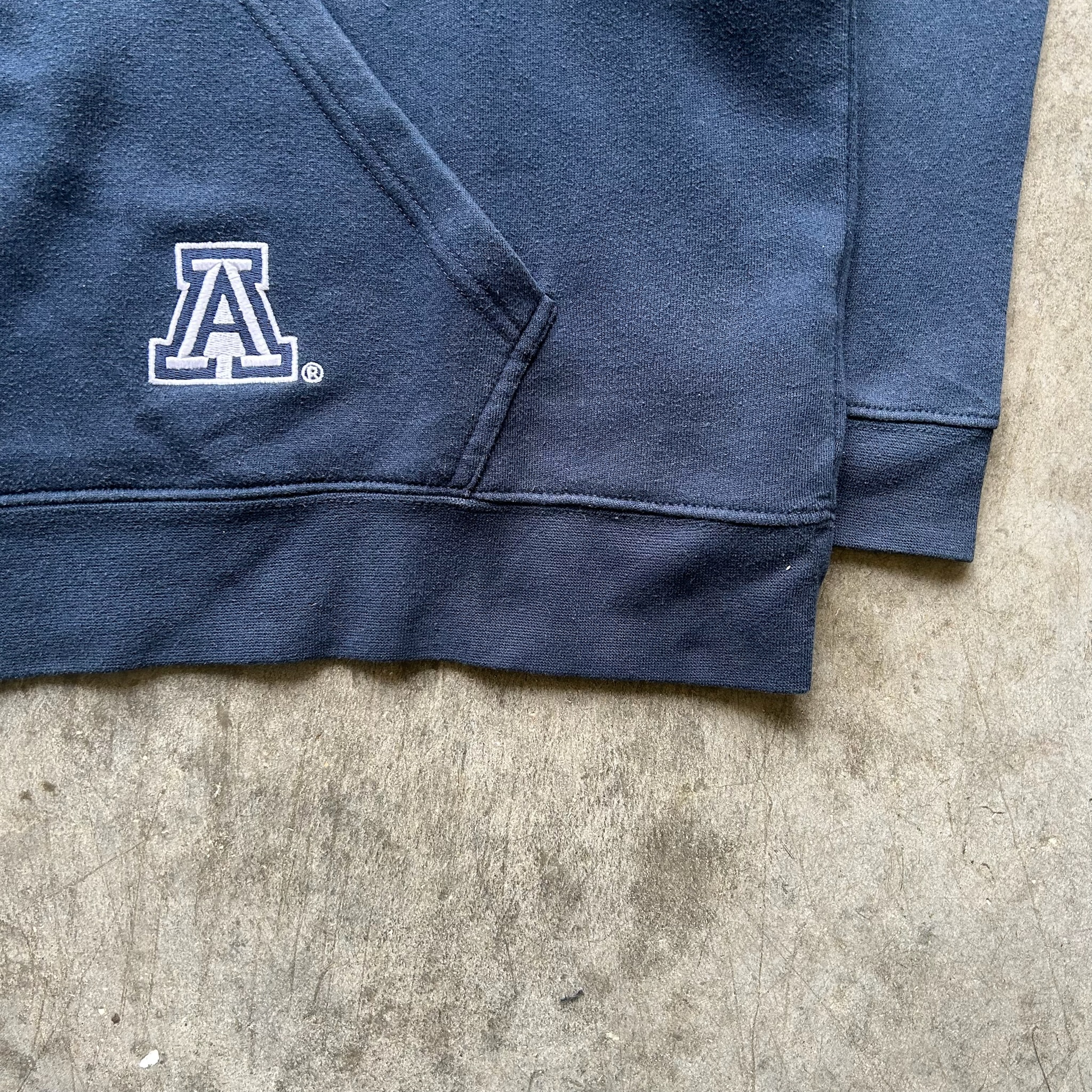 Vintage College Hoodie (XXL)