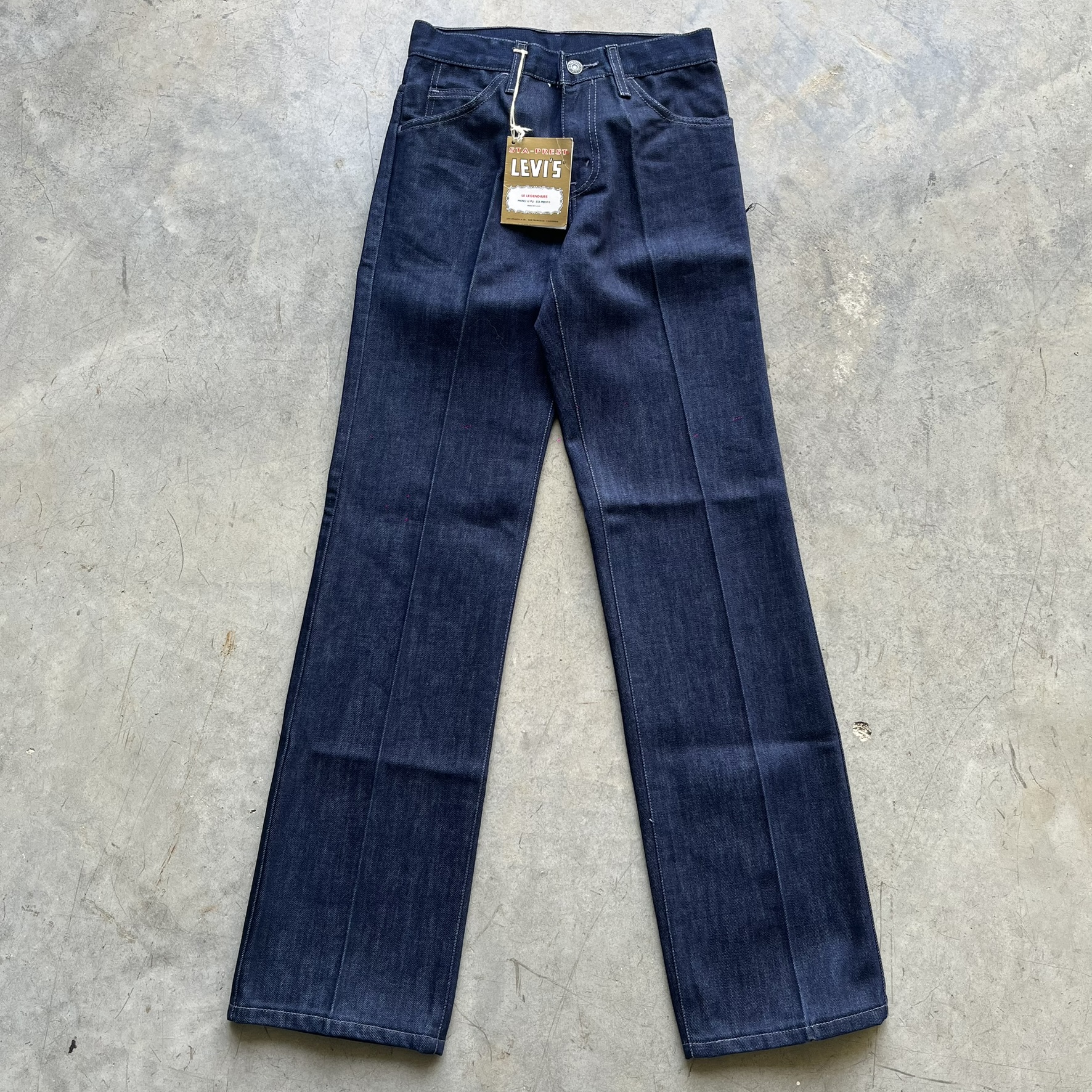 Levi's Jeans (W26)