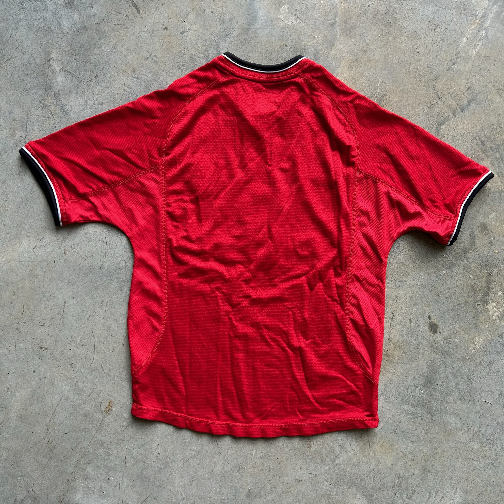 Manchester United '01-02 Tee (S)