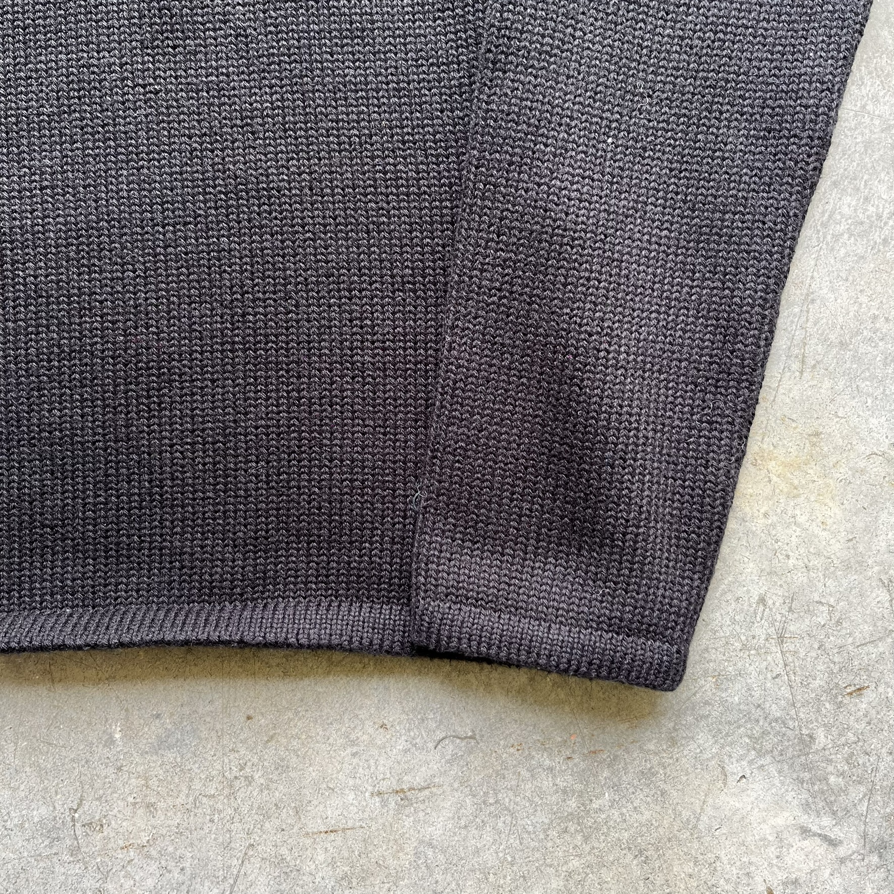 VIntage Sweater (M)