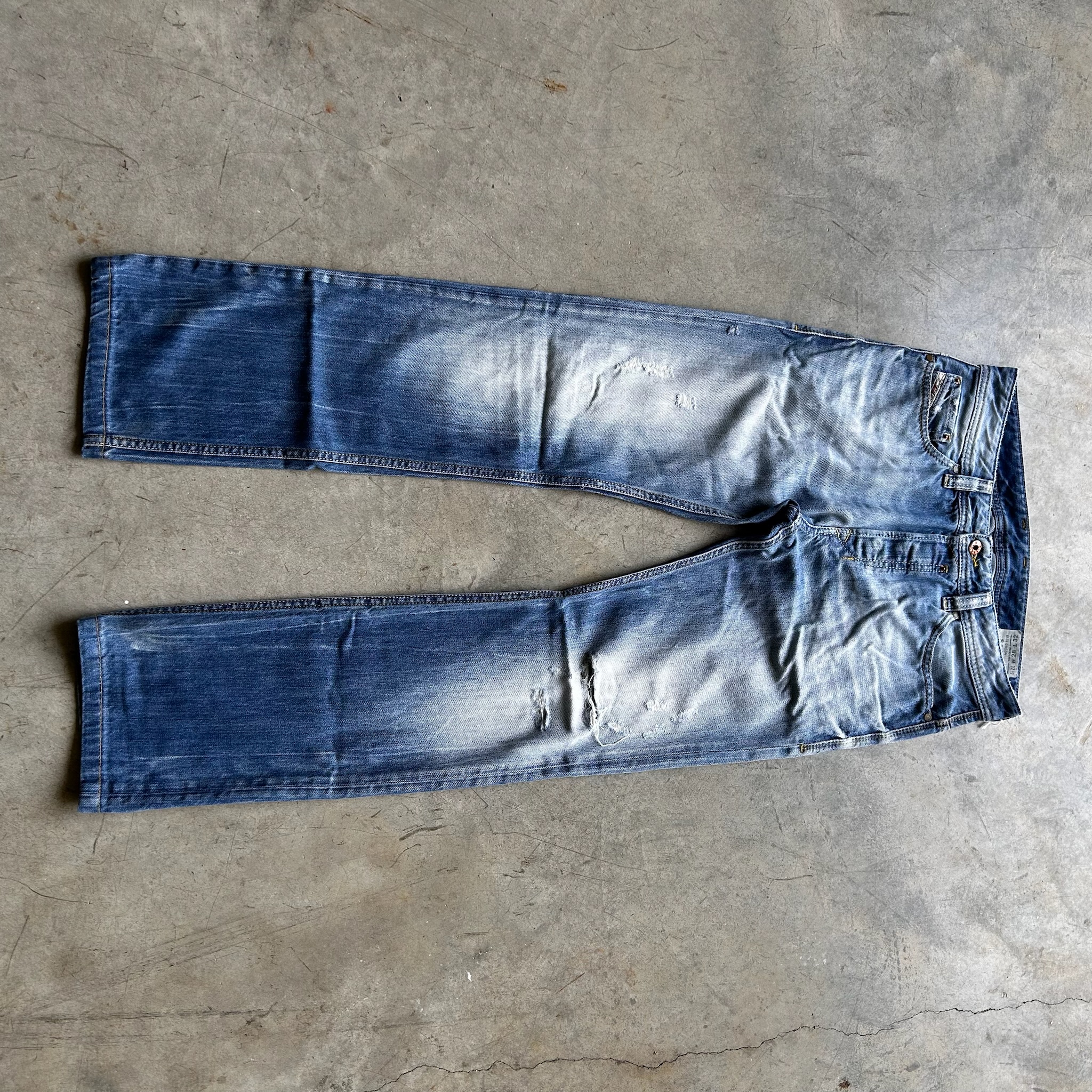 Diesel Jeans (W28)