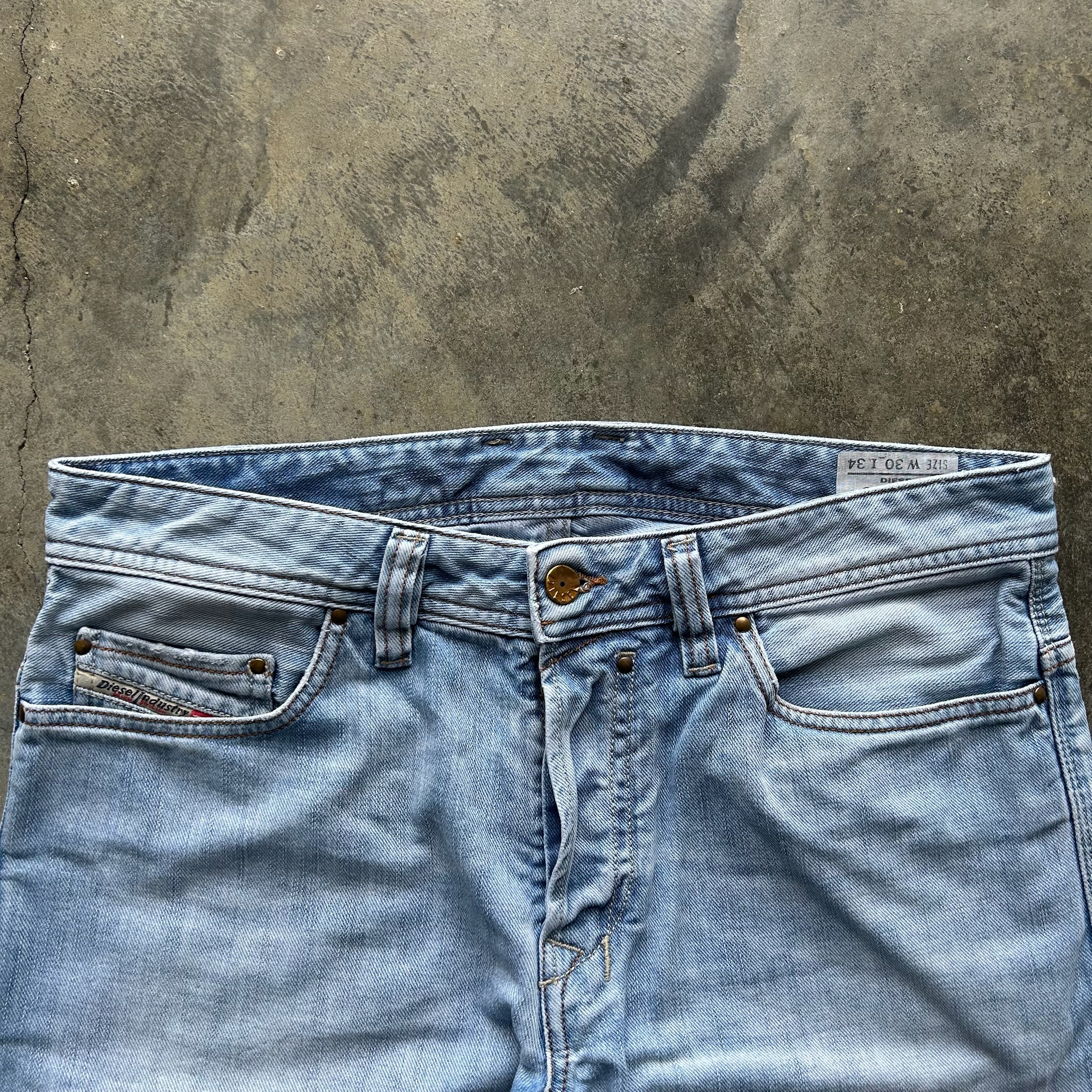 Diesel Jeans (W30)