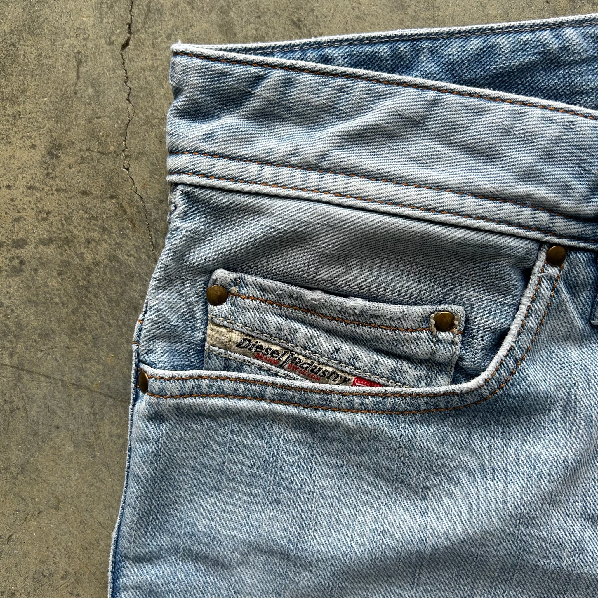 Diesel Jeans (W30)