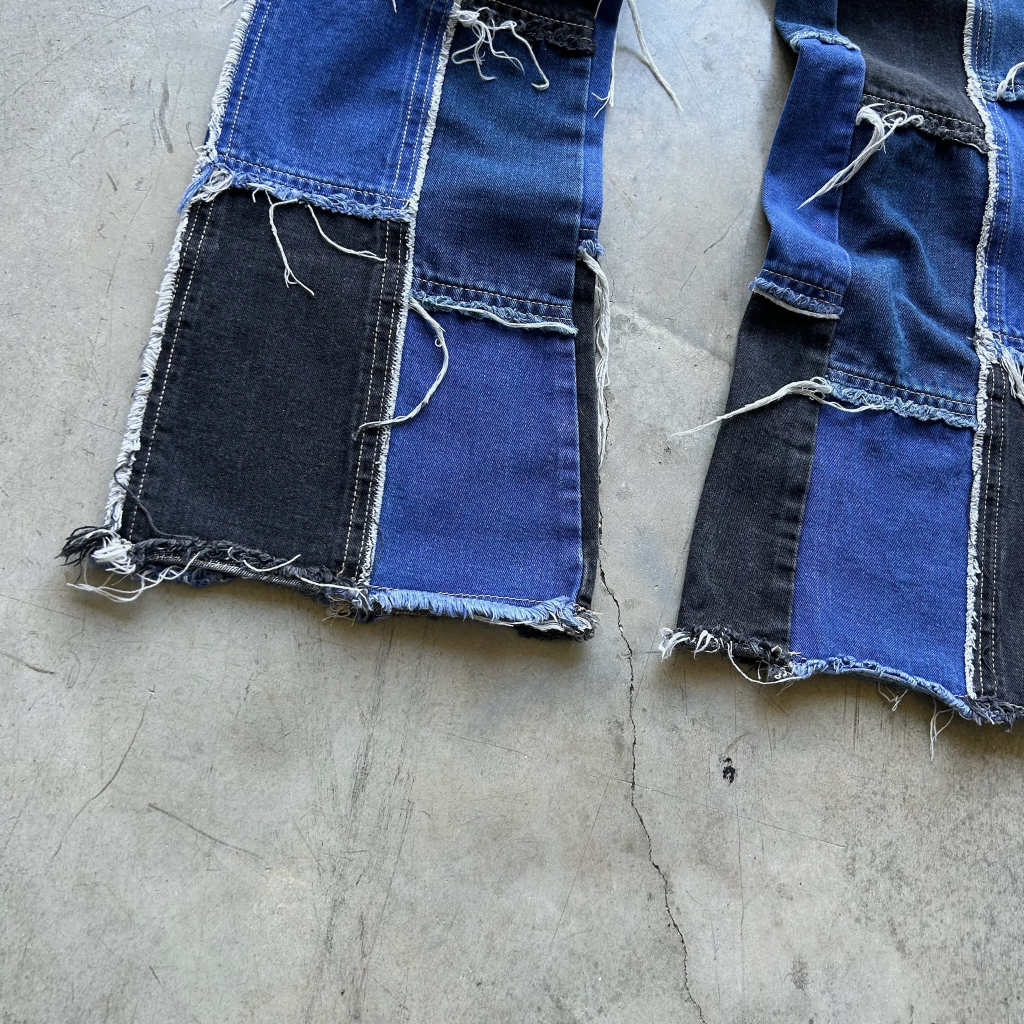 Vintage Jeans (W28)