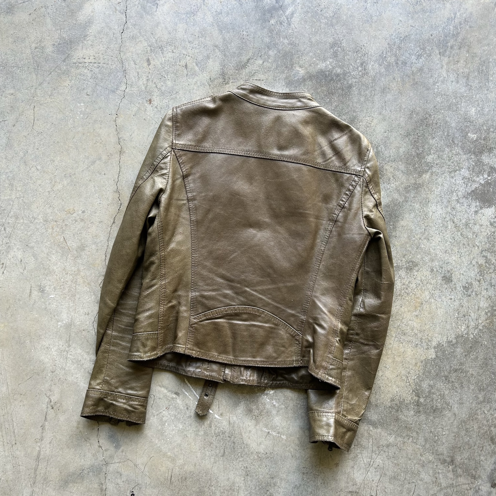 VIntage Leather Jacket (L)