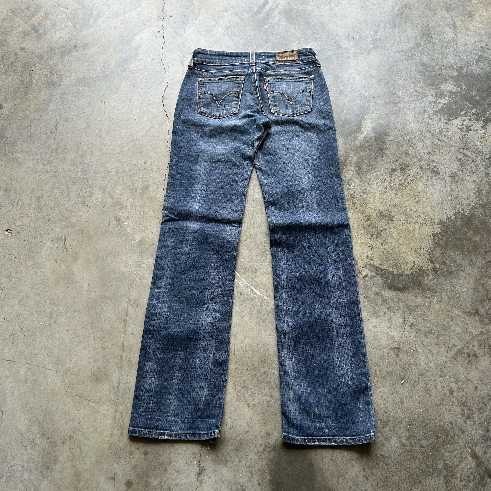 Levi's 570 (W27)