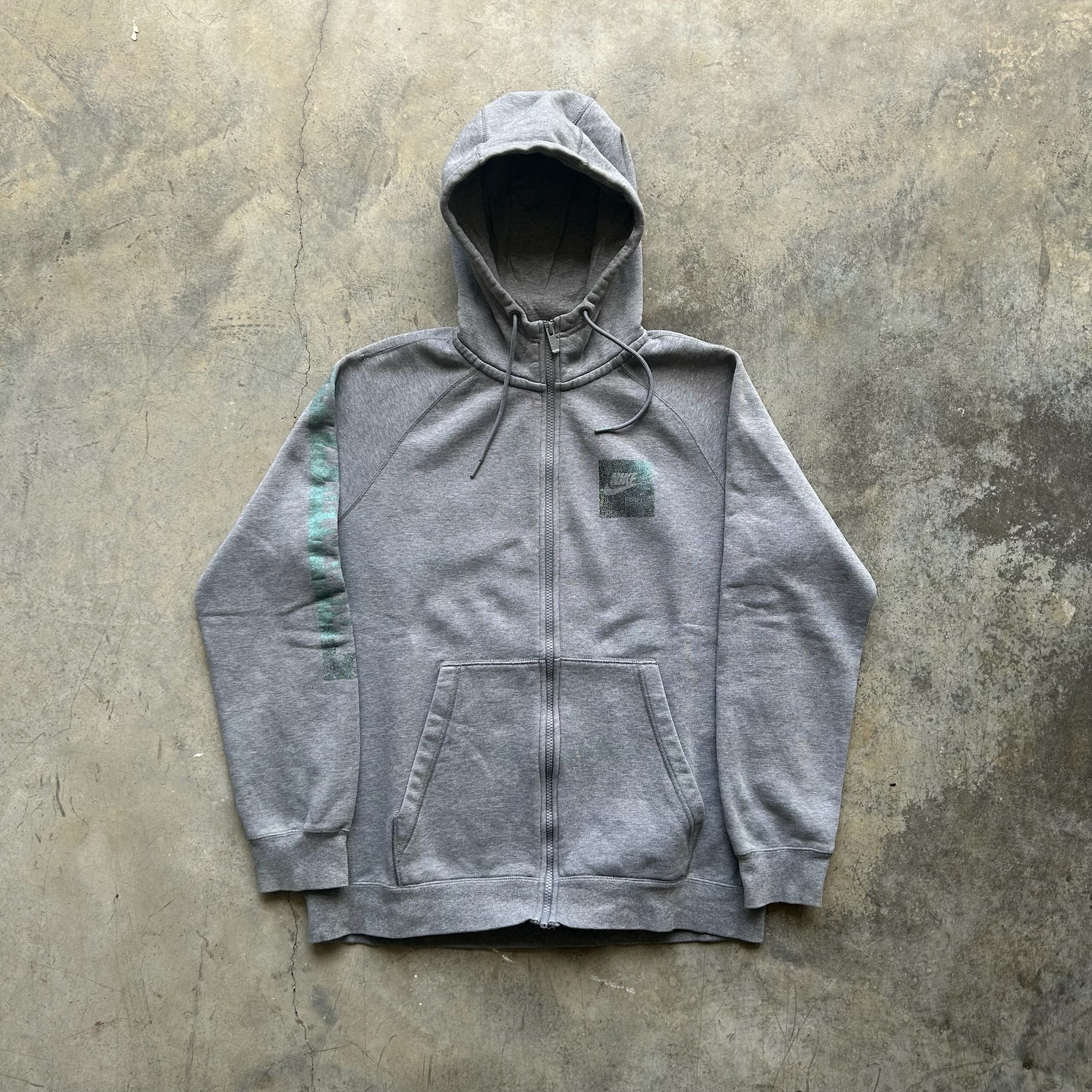 Nike Zip Hoodie (L)