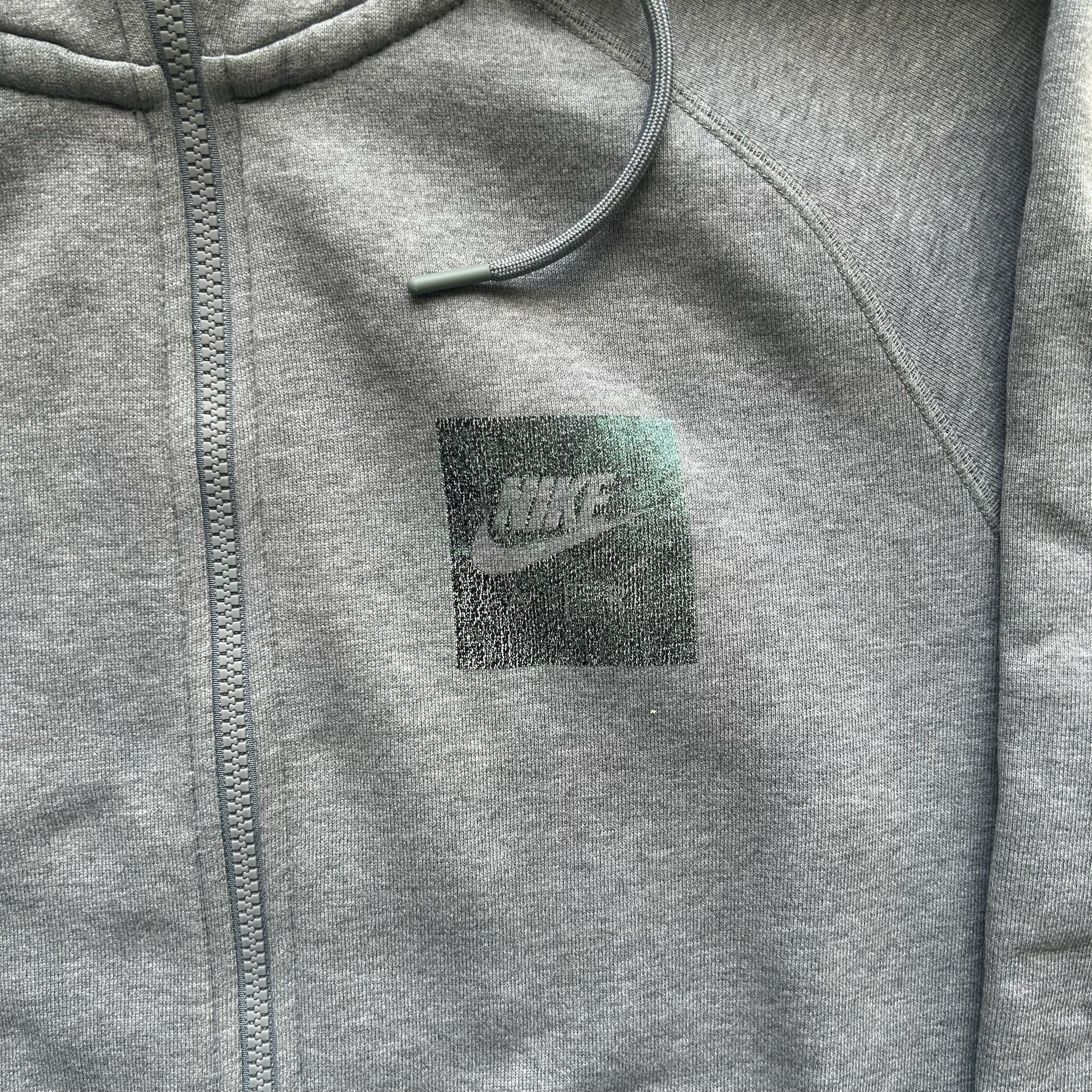 Nike Zip Hoodie (L)