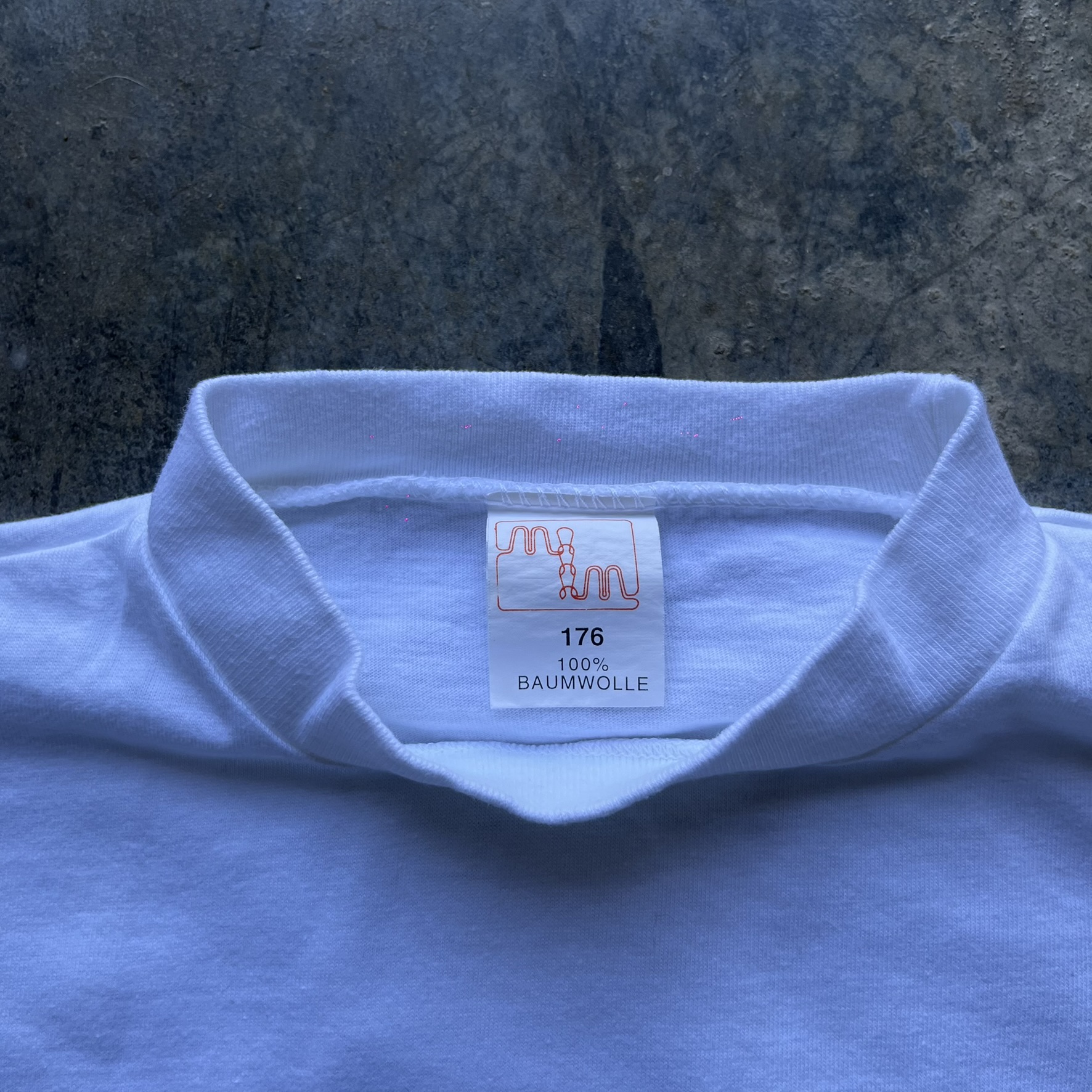 Vintage Graphic Tee (S)
