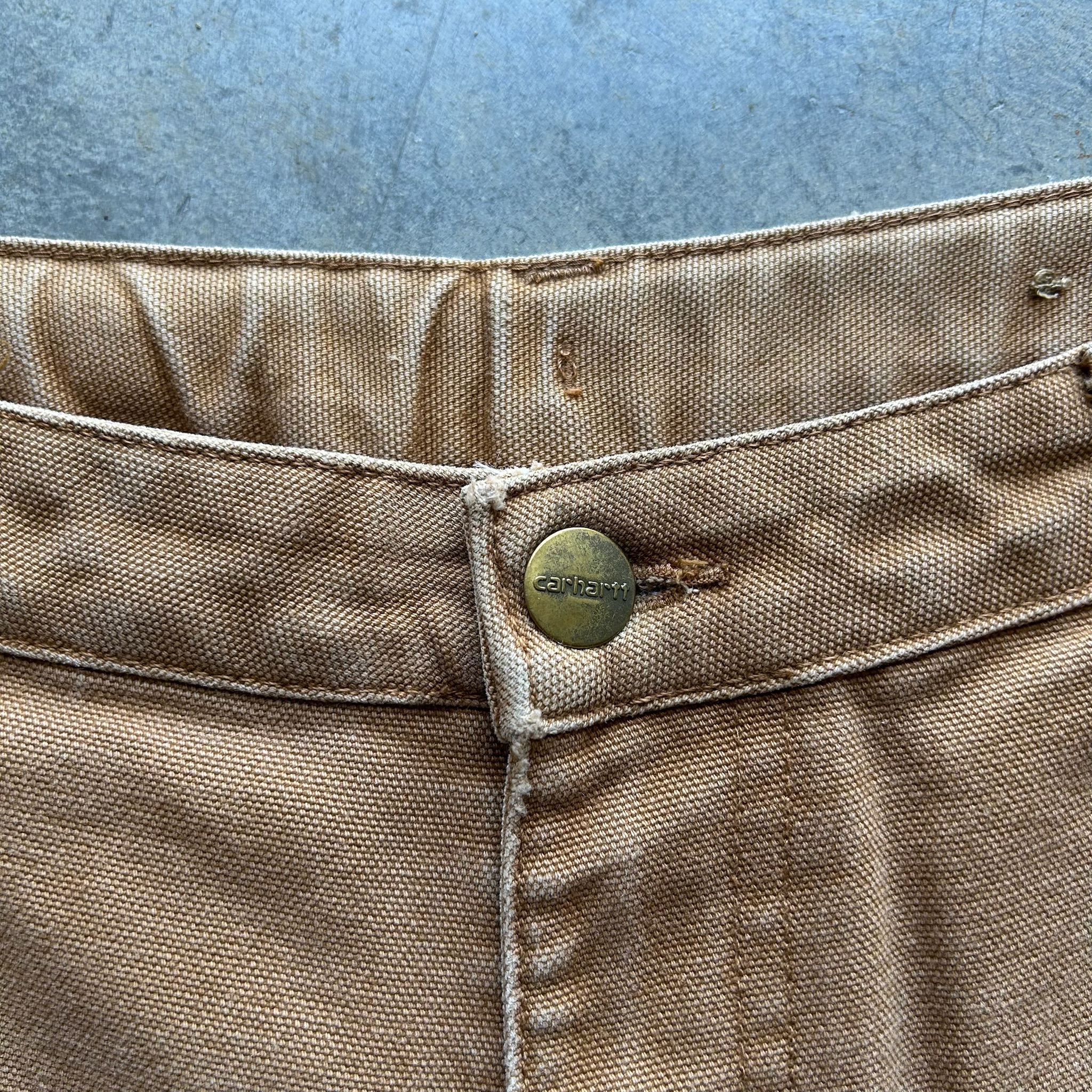 Carhartt Shorts (W27)