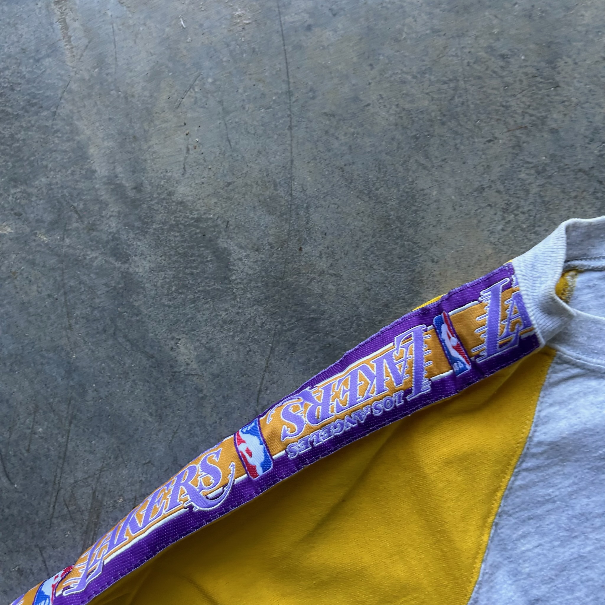 Lakers Vintage Tee (S)