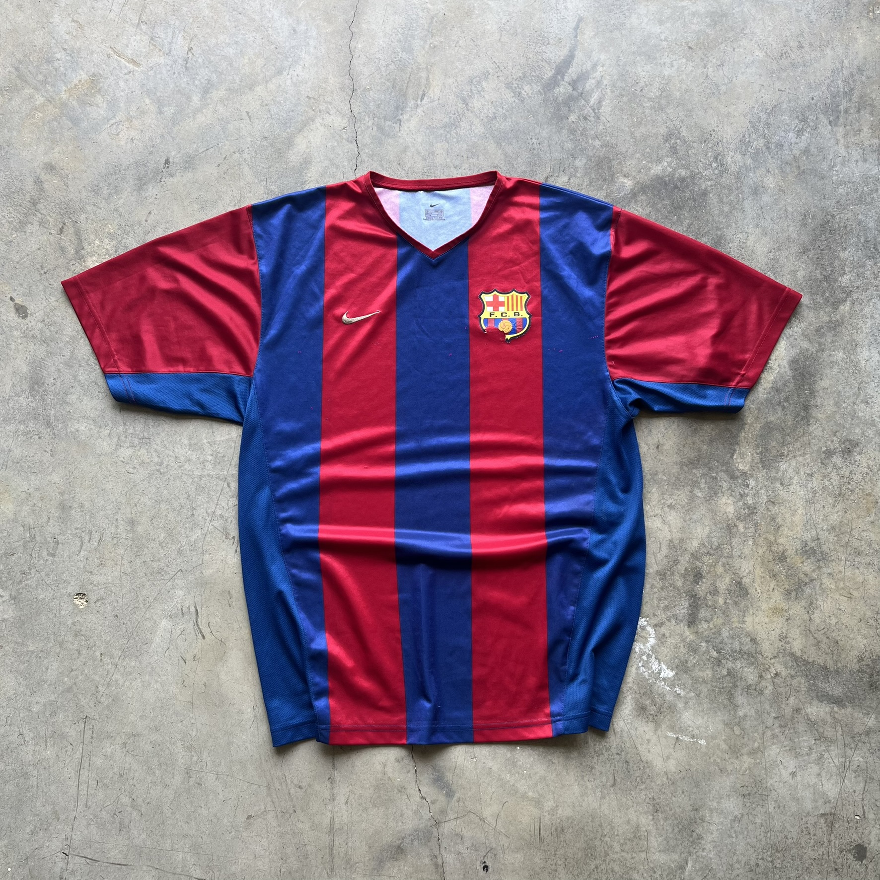 Barcelona '04-05 Tee (L)
