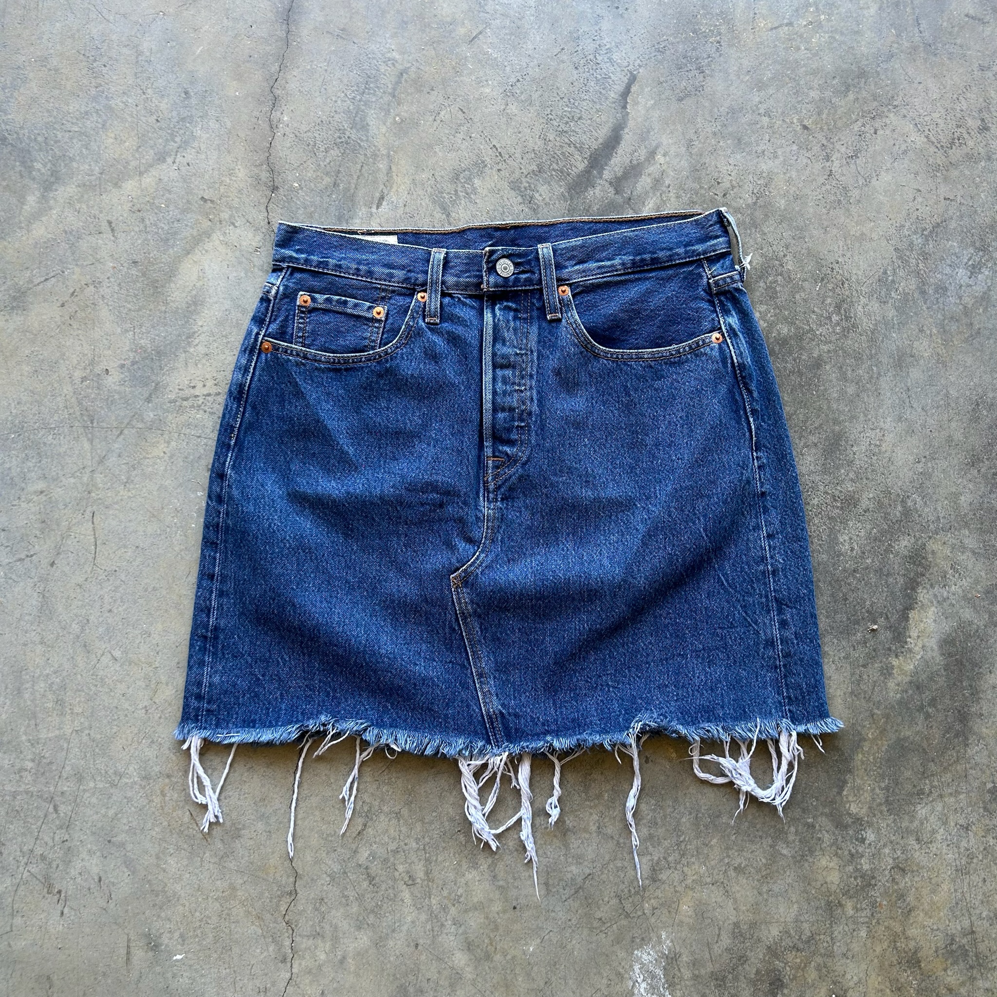 Levi's Skirt (W29)