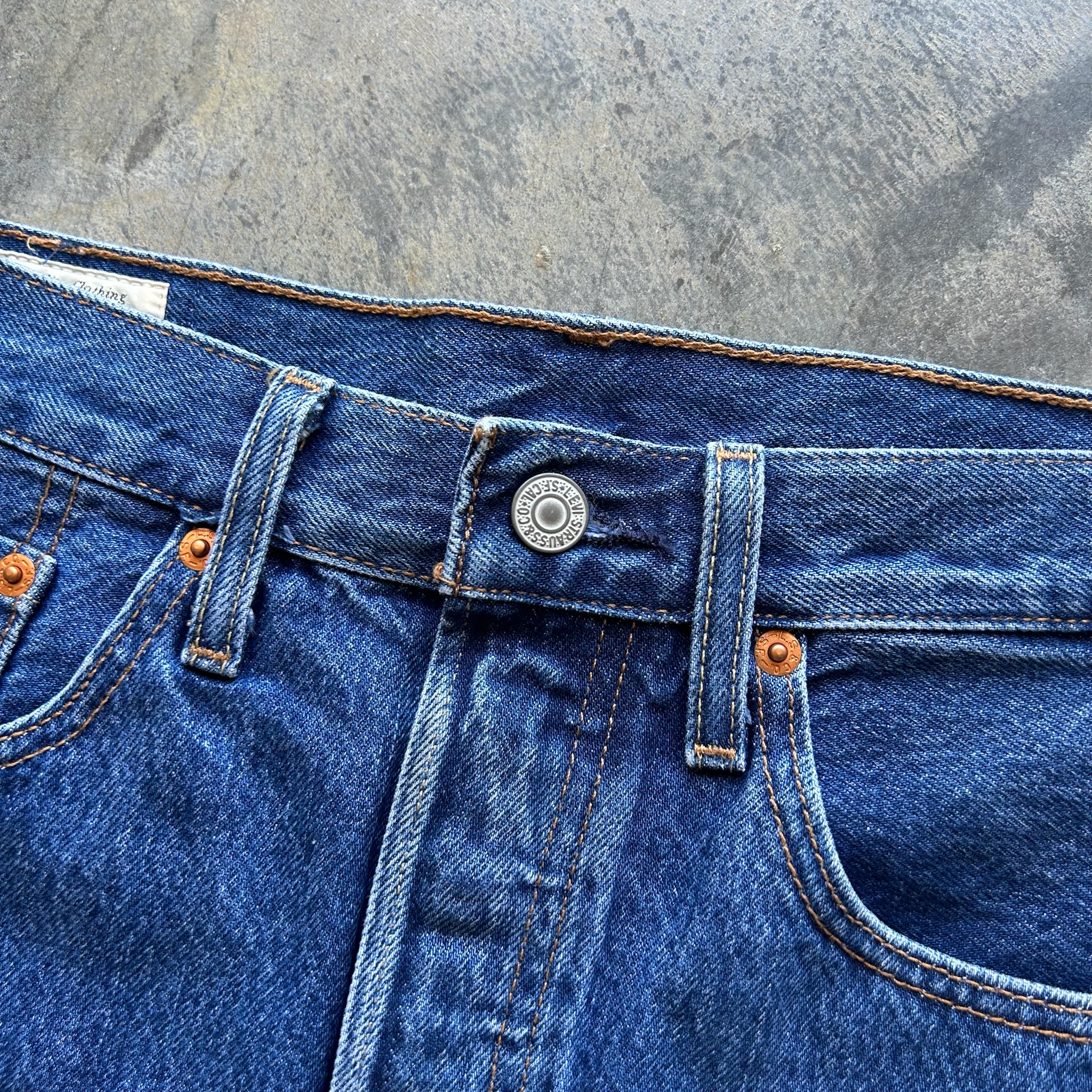 Levi's Skirt (W29)