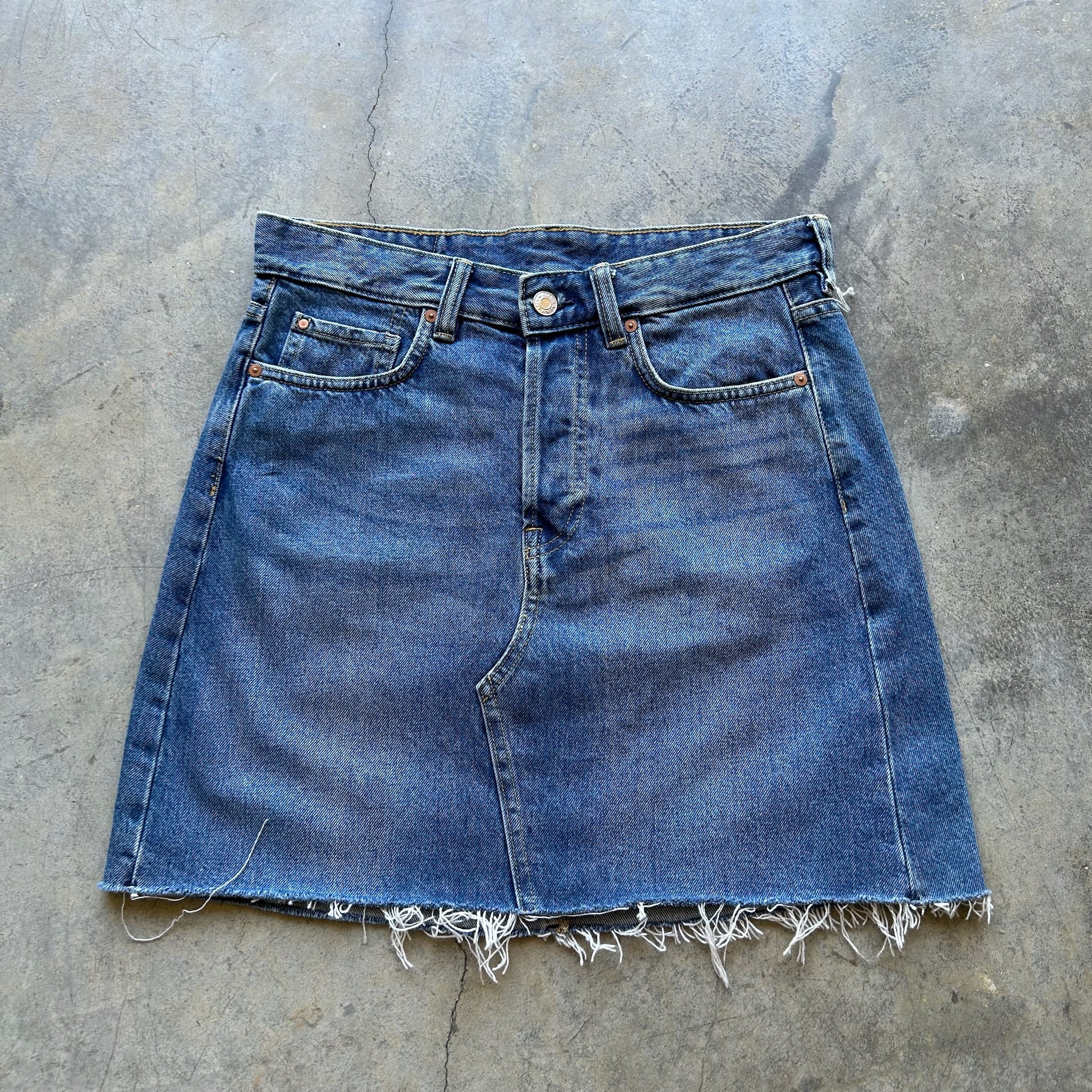 Vintage Skirt (W28)