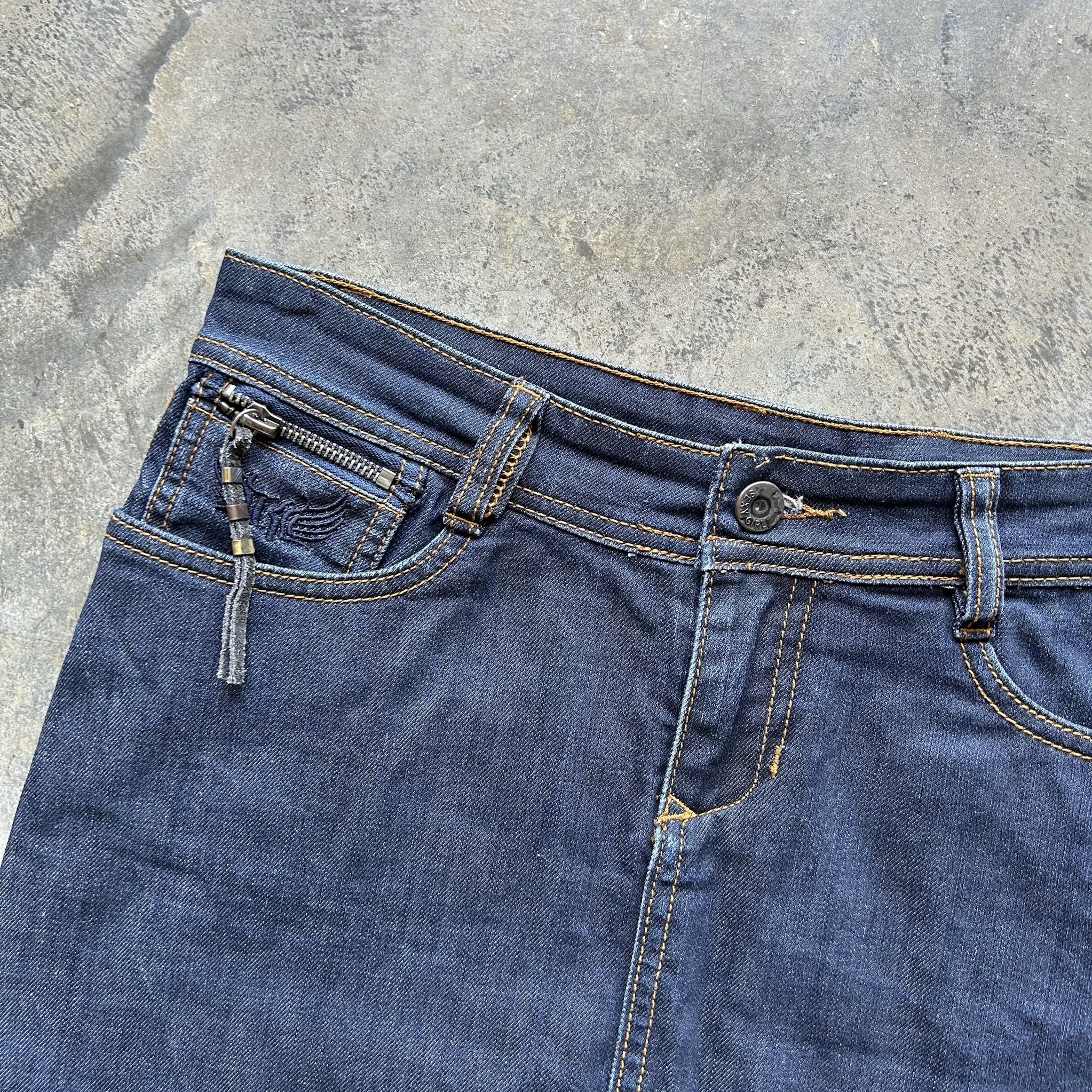 Vintage Skirt (W29)