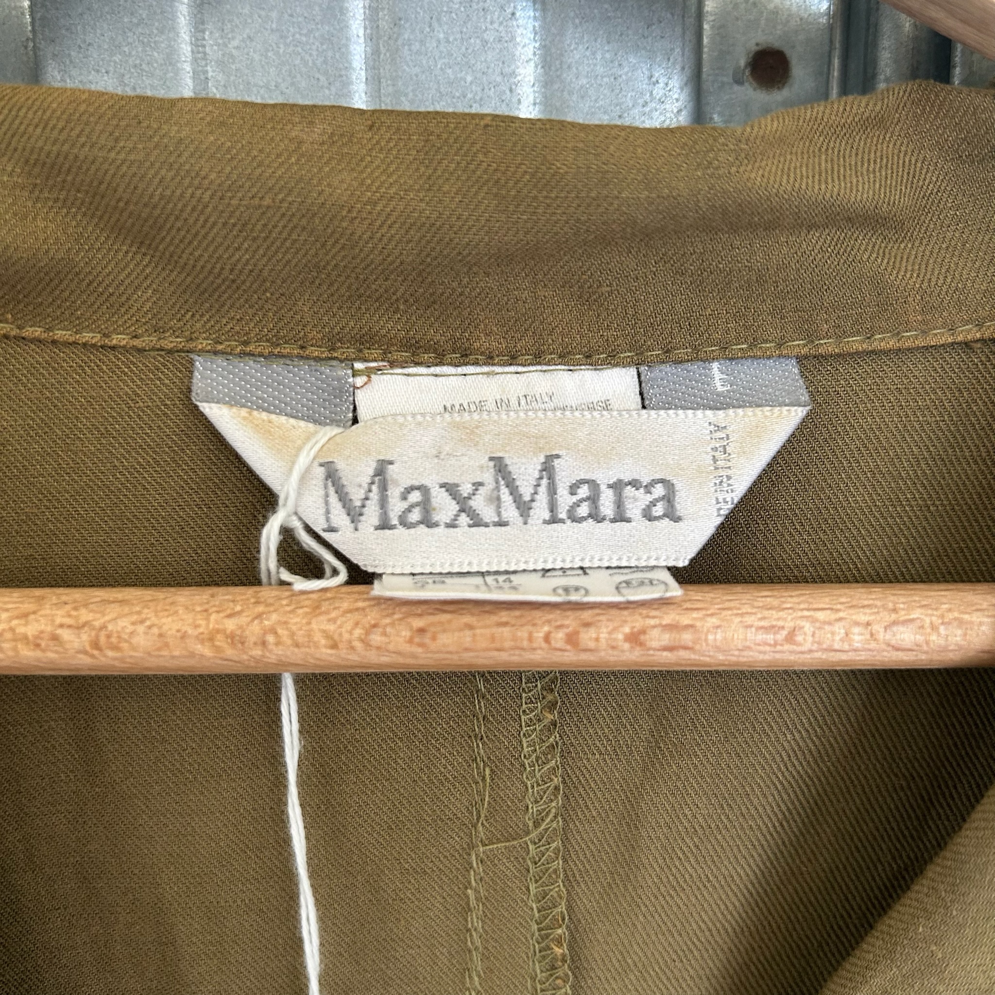 MaxMara (IT44)