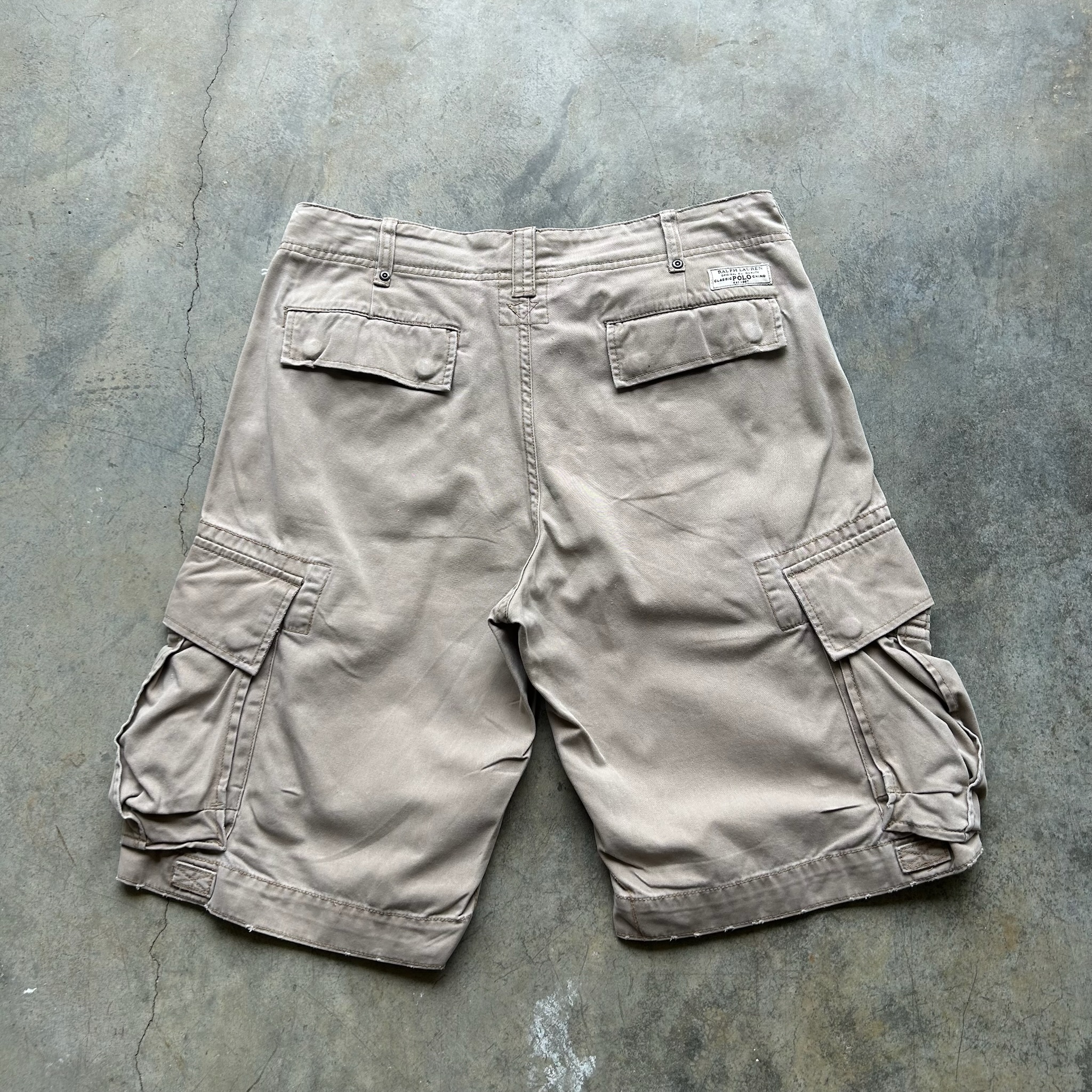 Ralph Lauren Shorts (W32)