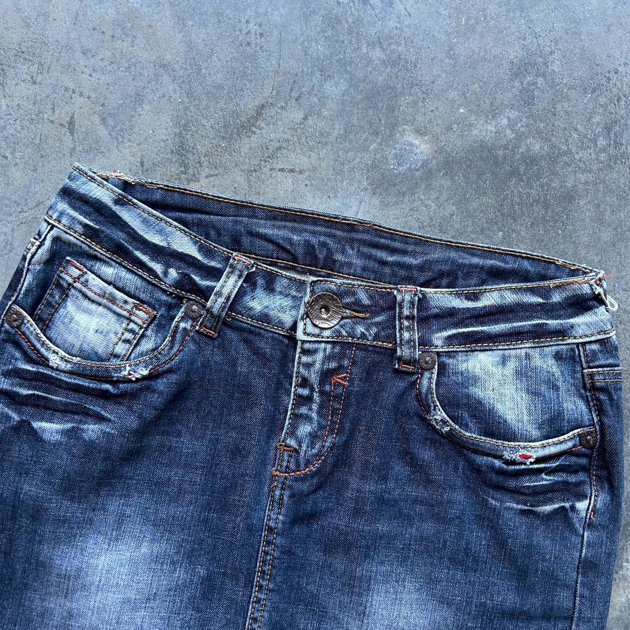 Vintage Skirt (W30)